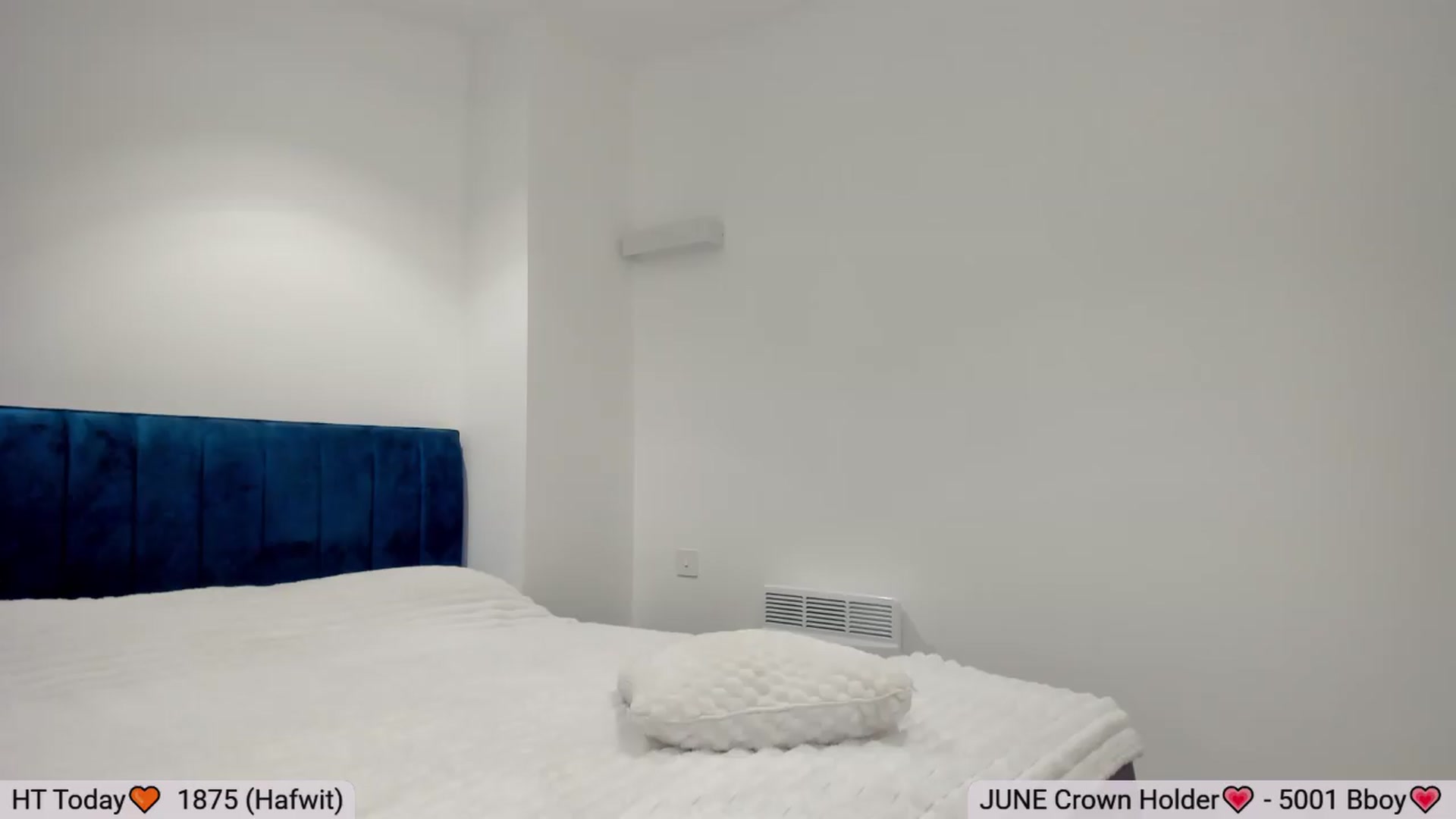 Gallery image thumbnail from DivineJass's myfreecams stream on, 06/14/2026, 20:17 image 9 of 20
