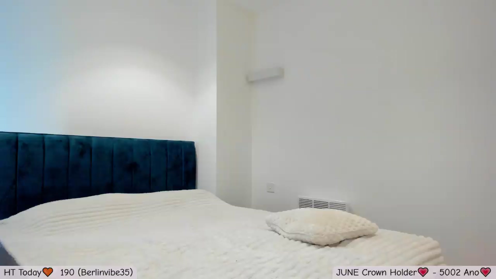Gallery image thumbnail from DivineJass's myfreecams stream on, 06/19/2026, 14:04 image 12 of 20
