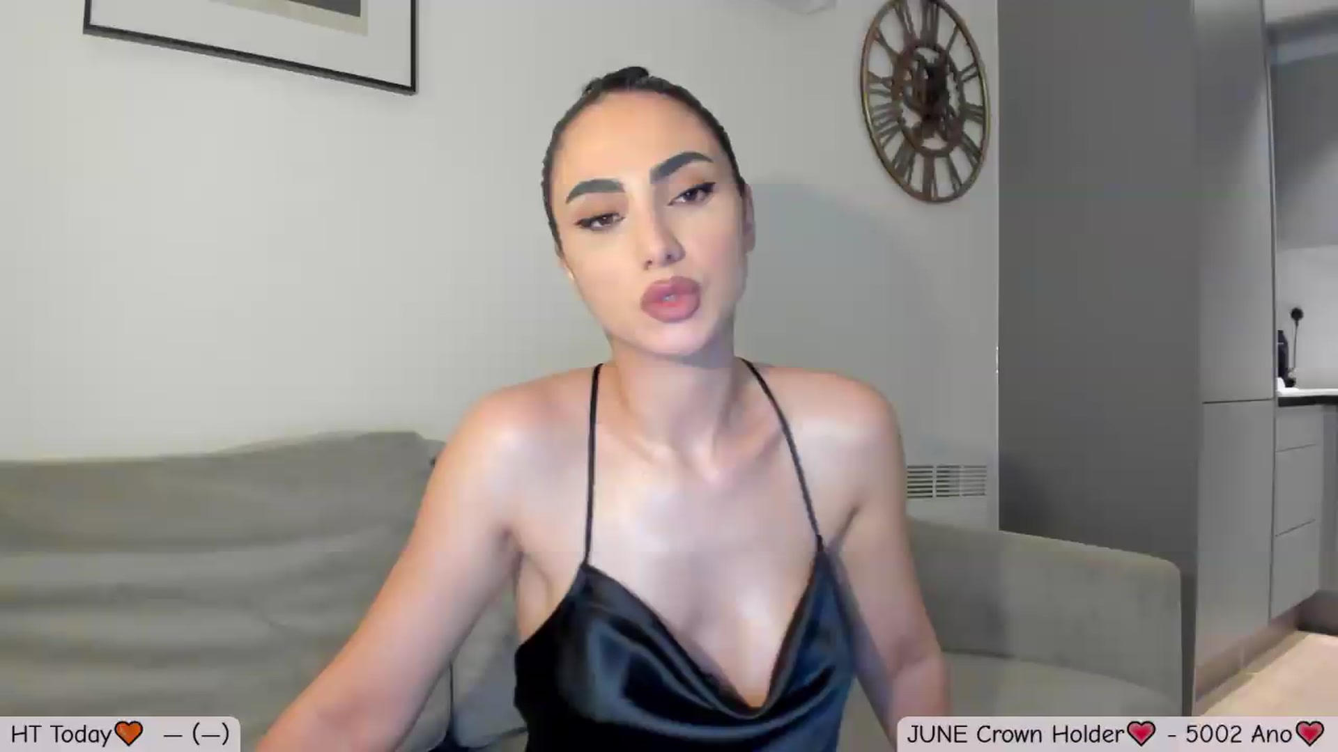 Gallery image thumbnail from DivineJass's myfreecams stream on, 06/21/2026, 20:19 image 3 of 20