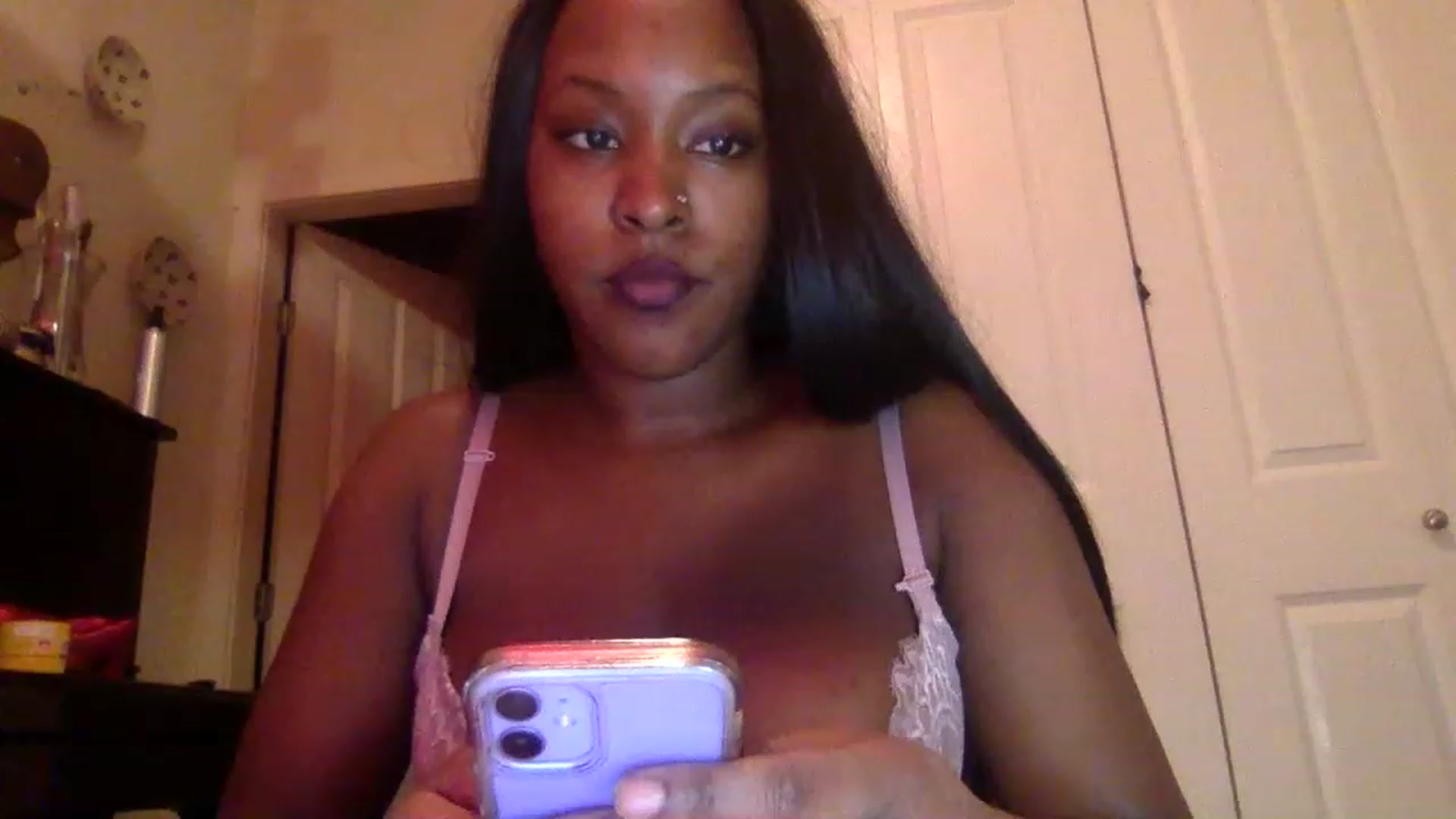 Gallery image thumbnail from DivineLotus's myfreecams stream on, 11/19/2022, 08:03 image 2 of 20