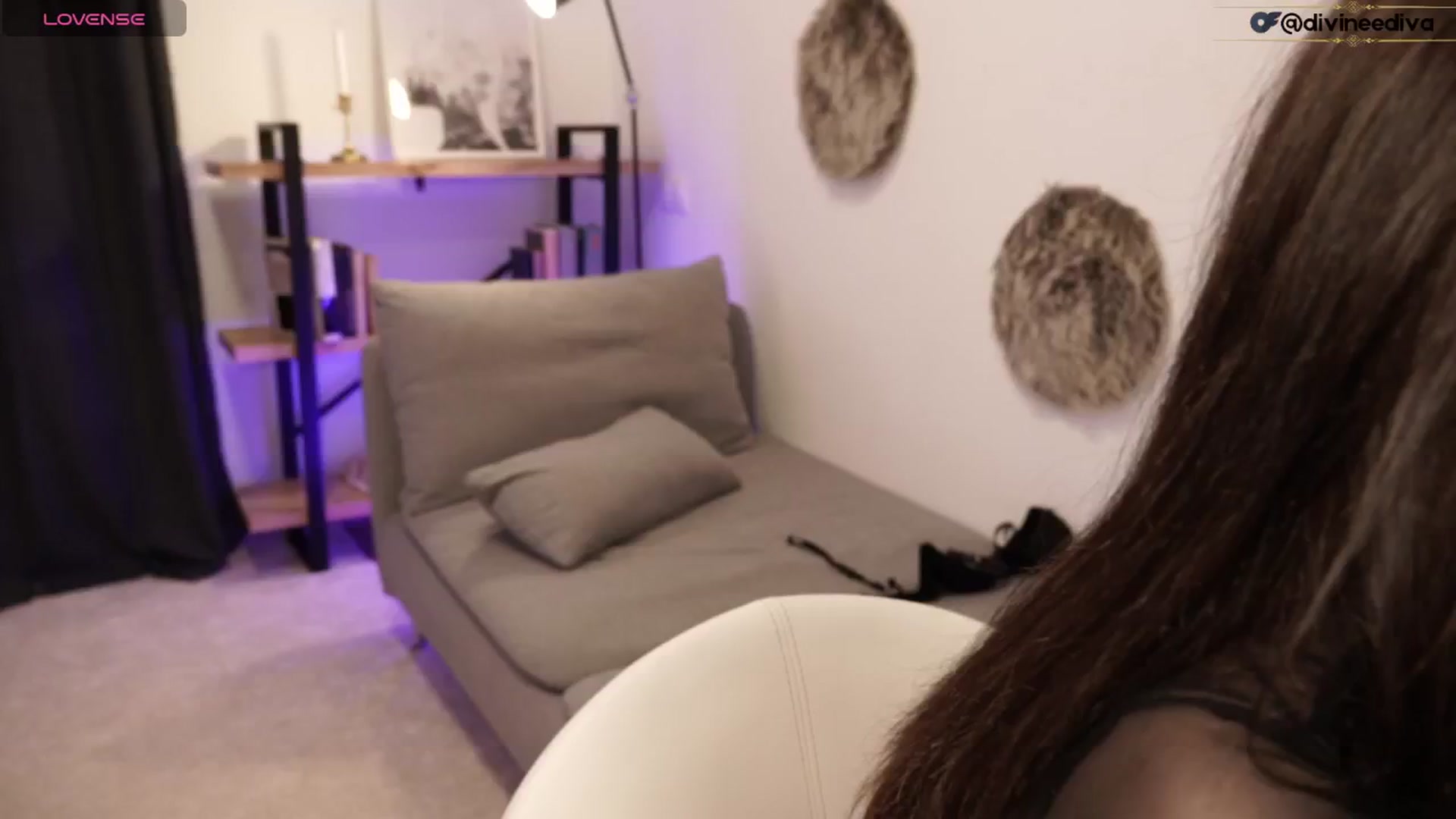 Gallery image thumbnail from Divine_Diva's myfreecams stream on, 09/14/2024, 12:05 image 18 of 20