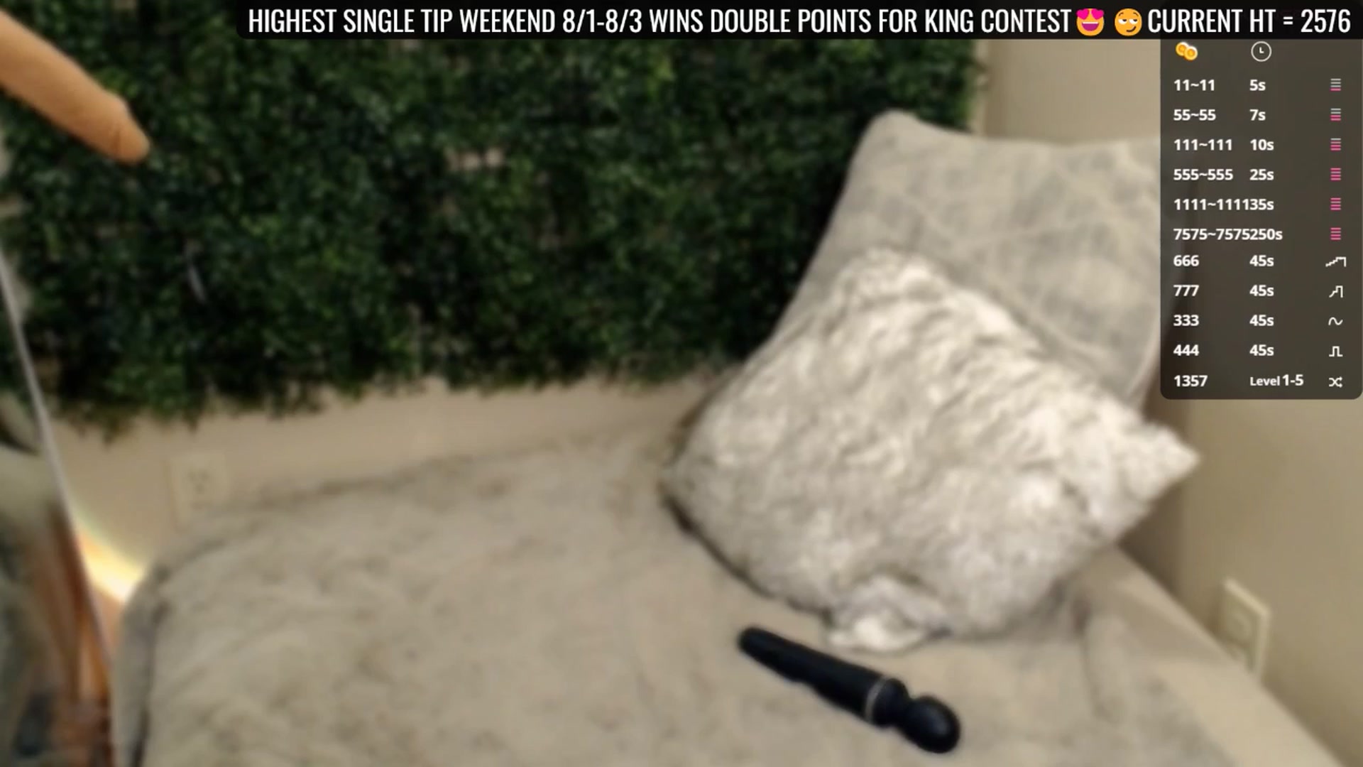 Gallery image thumbnail from Divine_Honey's myfreecams stream on, 08/03/2025, 06:37 image 6 of 20