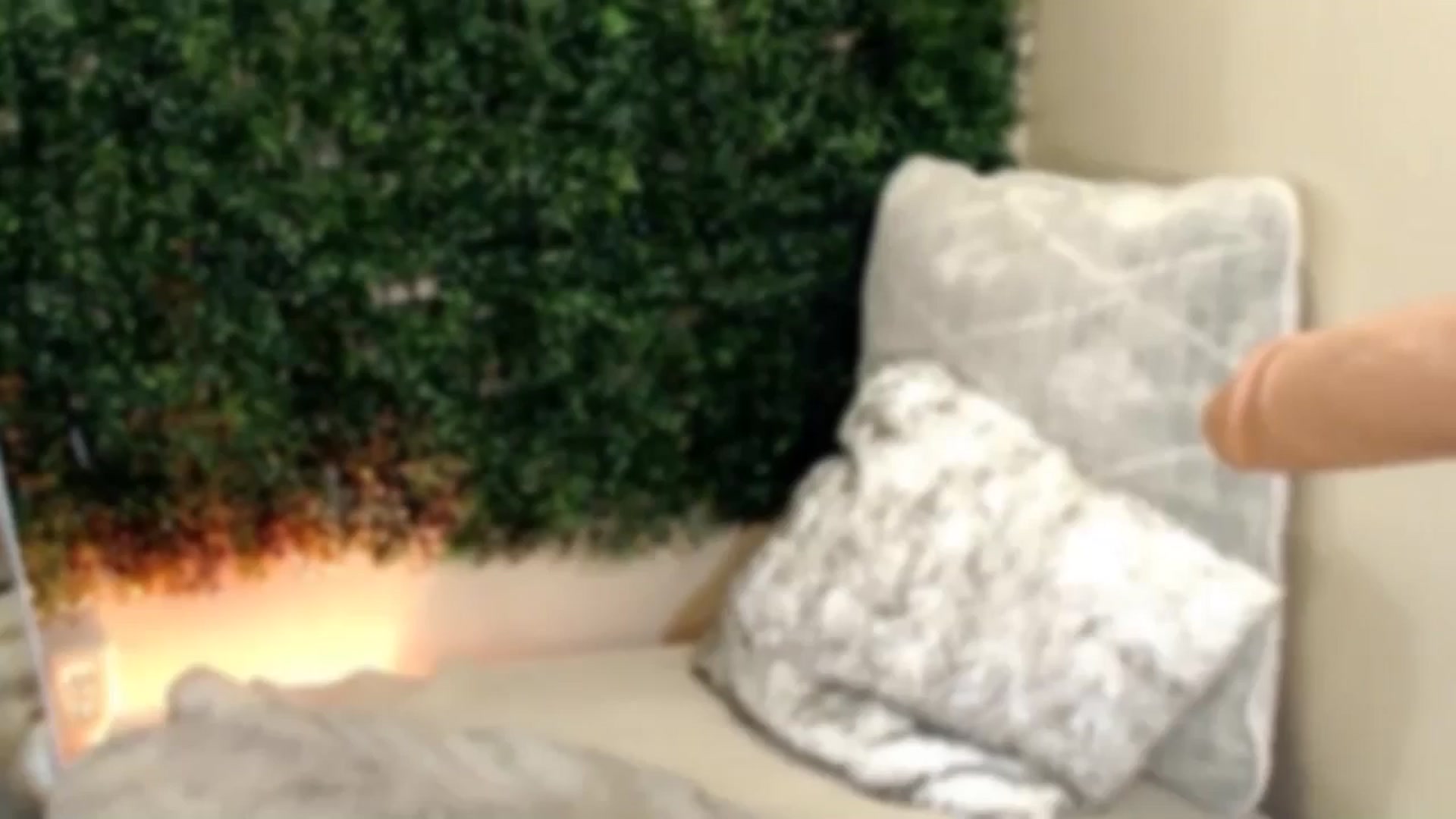 Gallery image thumbnail from Divine_Honey's myfreecams stream on, 08/10/2025, 08:28 image 8 of 20