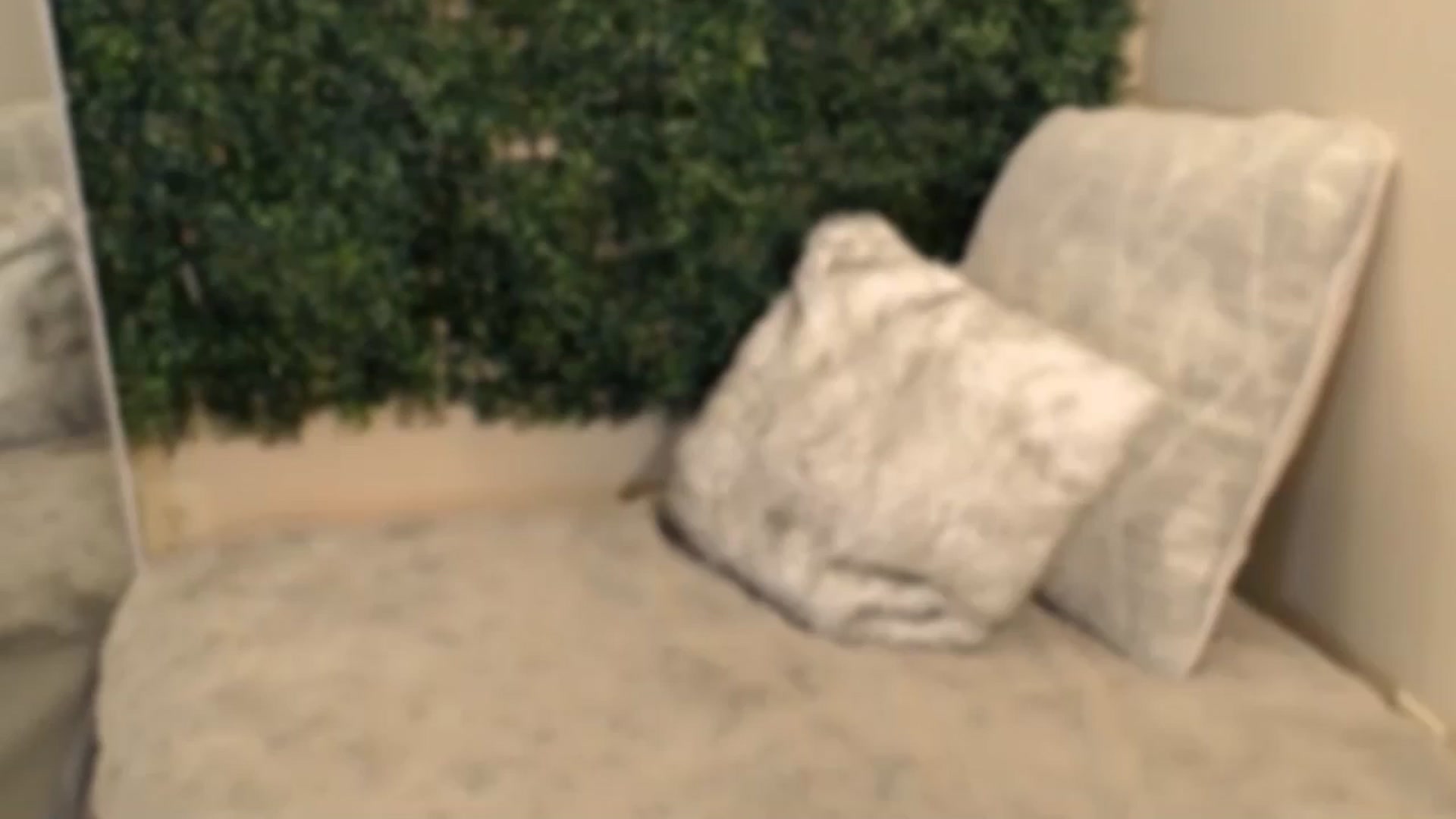 Gallery image thumbnail from Divine_Honey's myfreecams stream on, 08/16/2025, 14:26 image 6 of 20