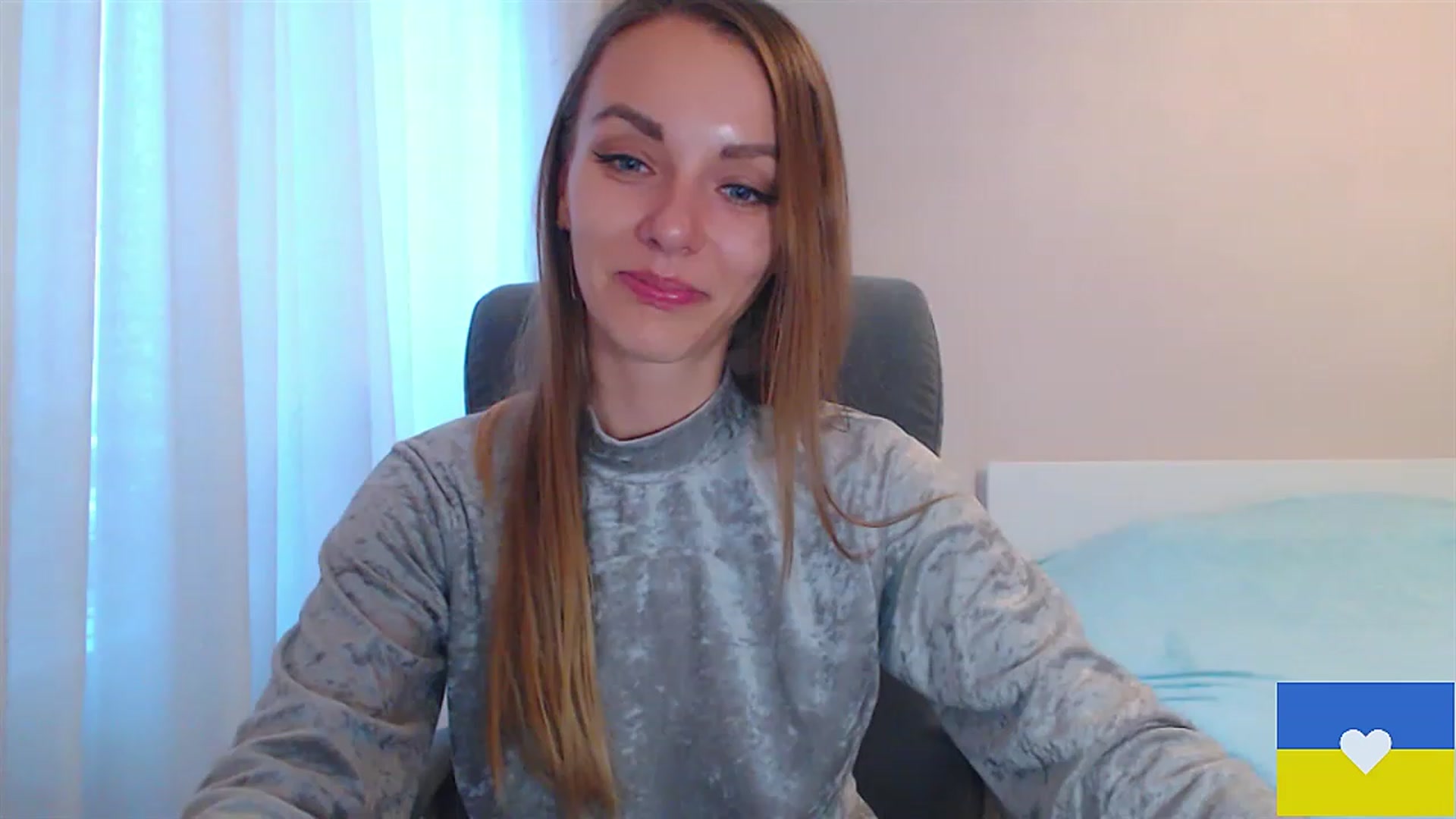 Gallery image thumbnail from Divine_Phenix's myfreecams stream on, 11/19/2022, 14:36 image 2 of 20