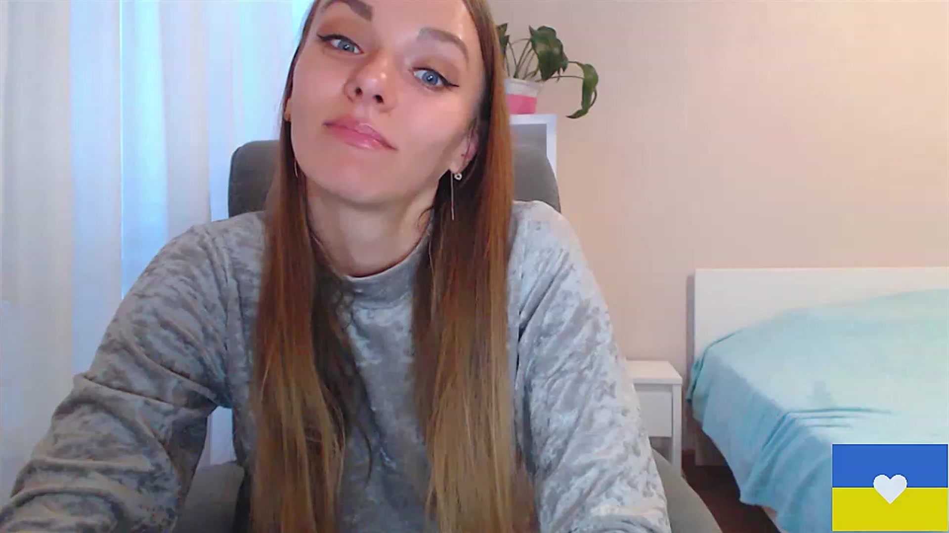 Gallery image thumbnail from Divine_Phenix's myfreecams stream on, 11/19/2022, 14:36 image 8 of 20