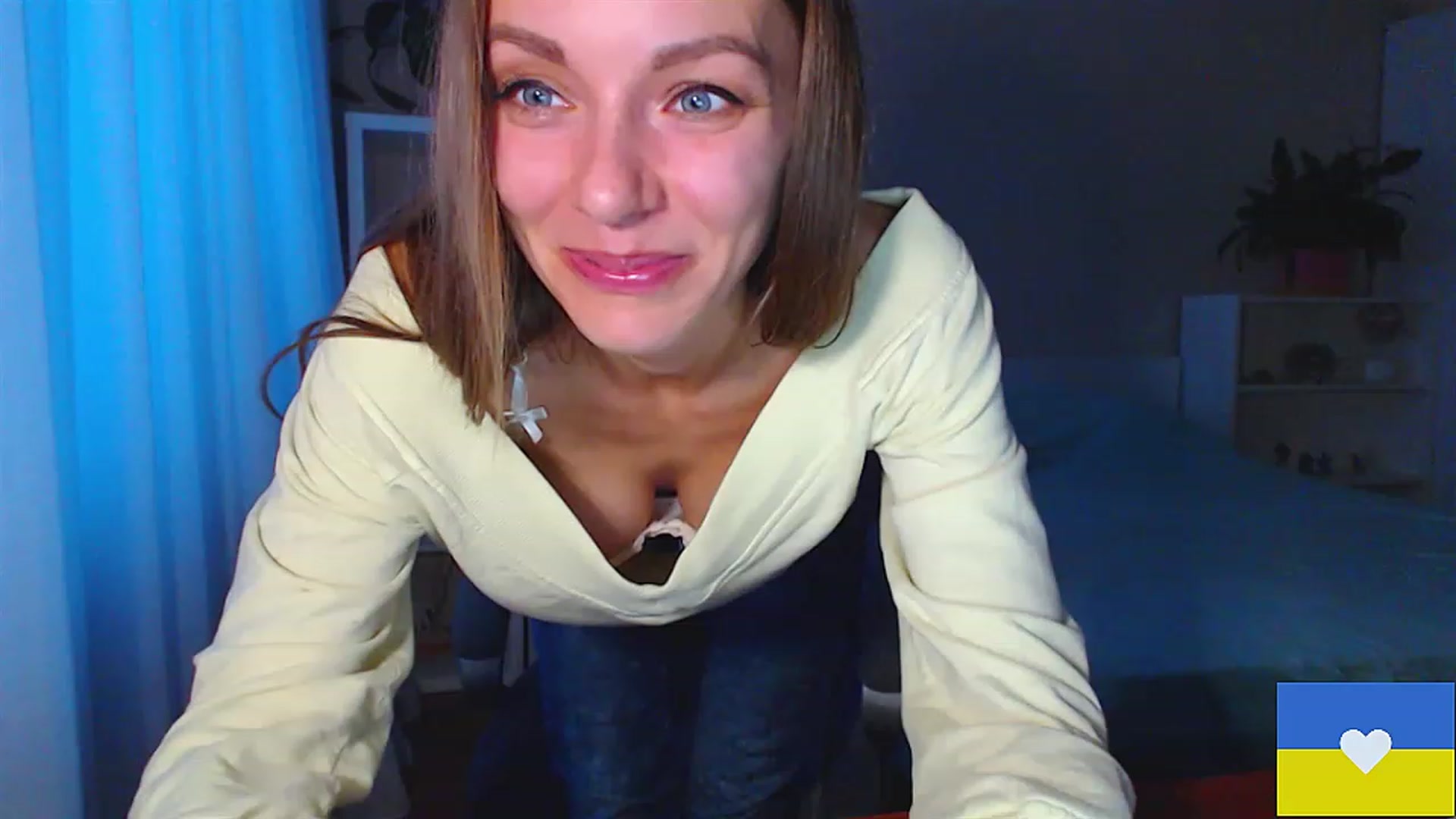 Gallery image thumbnail from Divine_Phenix's myfreecams stream on, 11/20/2022, 14:21 image 4 of 20