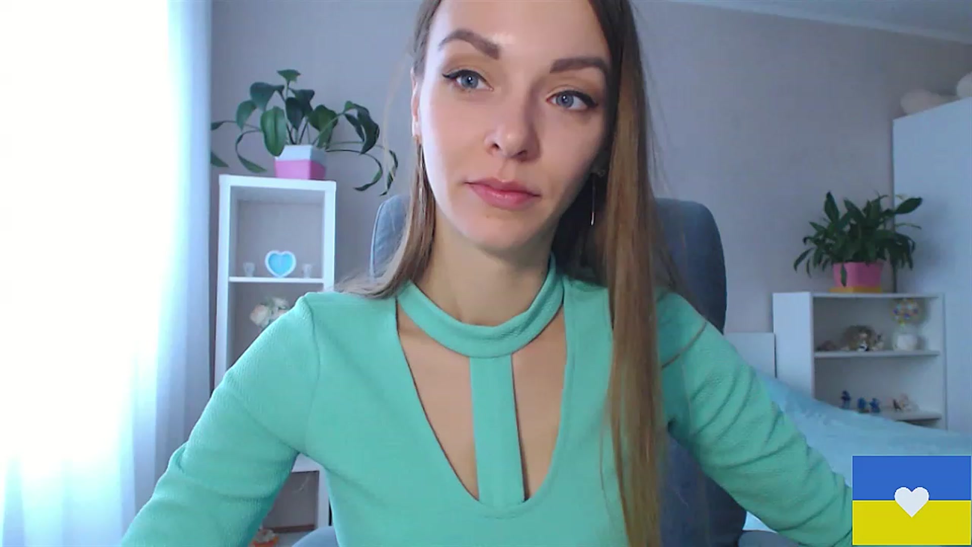 Gallery image thumbnail from Divine_Phenix's myfreecams stream on, 11/21/2022, 10:15 image 14 of 20