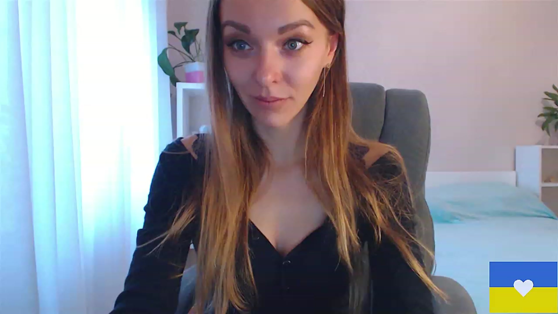 Gallery image thumbnail from Divine_Phenix's myfreecams stream on, 11/29/2022, 12:33 image 8 of 20