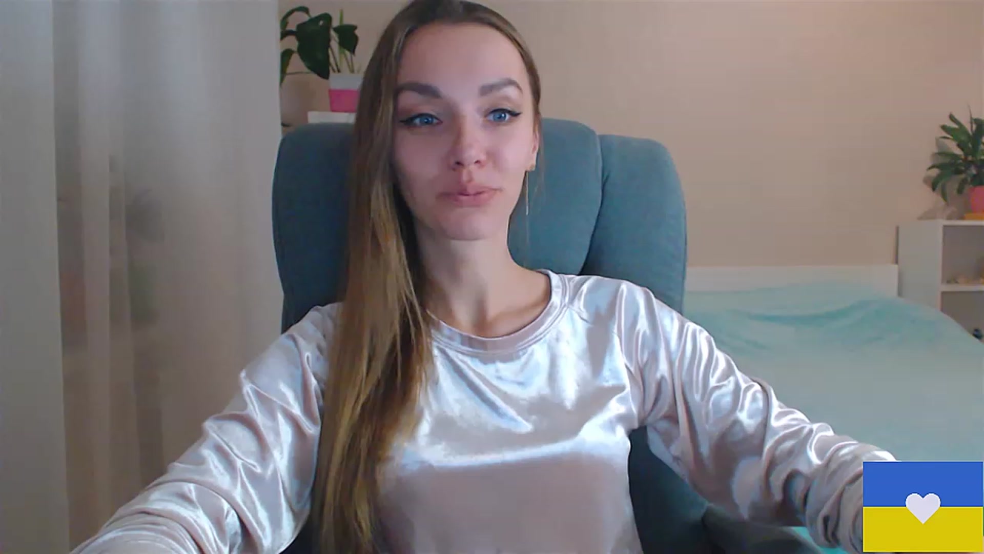 Gallery image thumbnail from Divine_Phenix's myfreecams stream on, 12/01/2022, 16:37 image 1 of 20