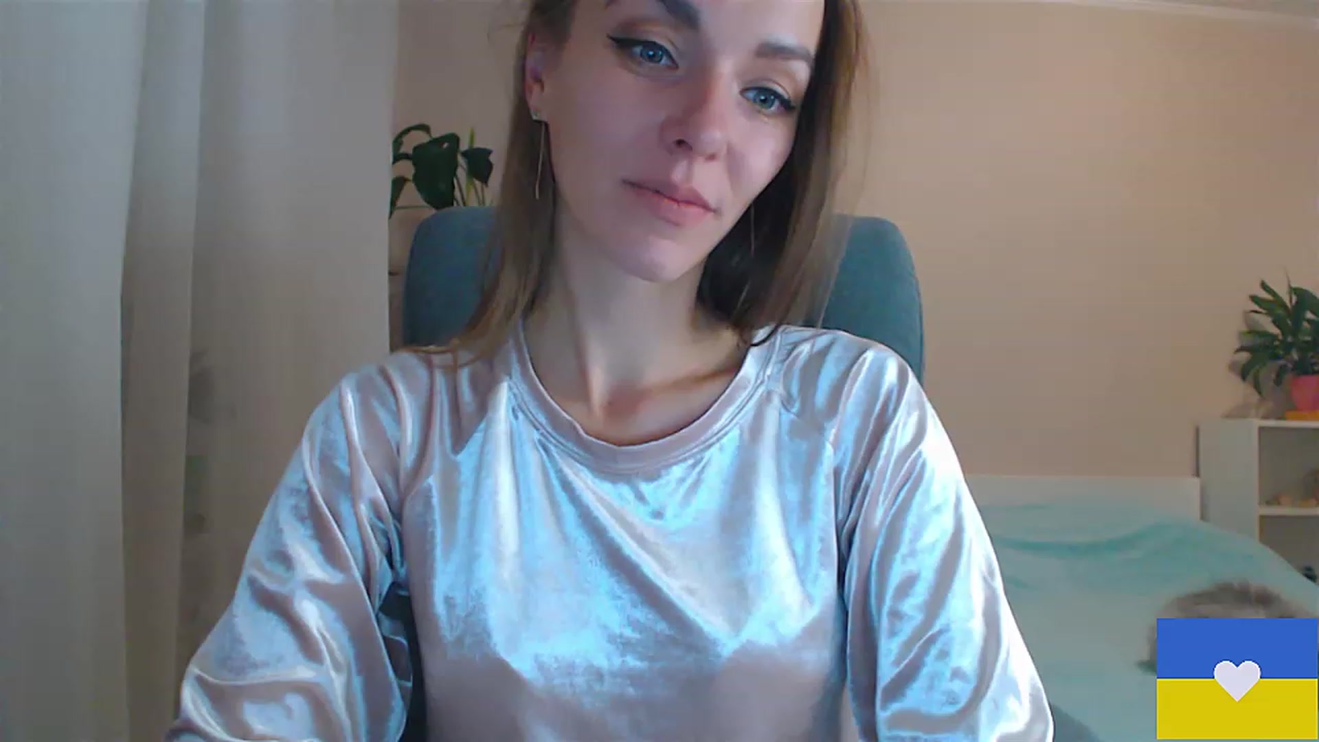 Gallery image thumbnail from Divine_Phenix's myfreecams stream on, 12/01/2022, 16:37 image 19 of 20