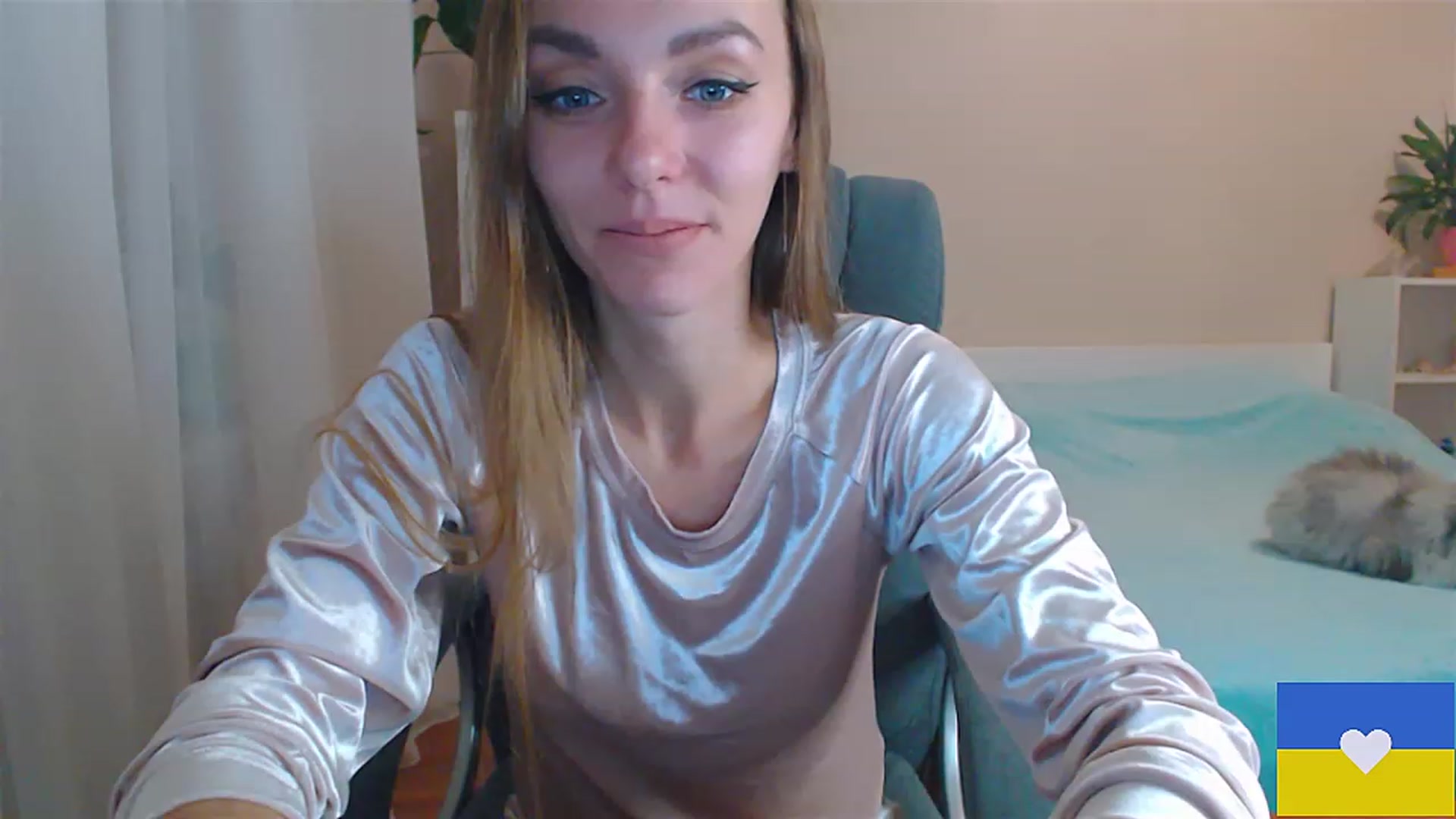 Gallery image thumbnail from Divine_Phenix's myfreecams stream on, 12/01/2022, 16:37 image 13 of 20