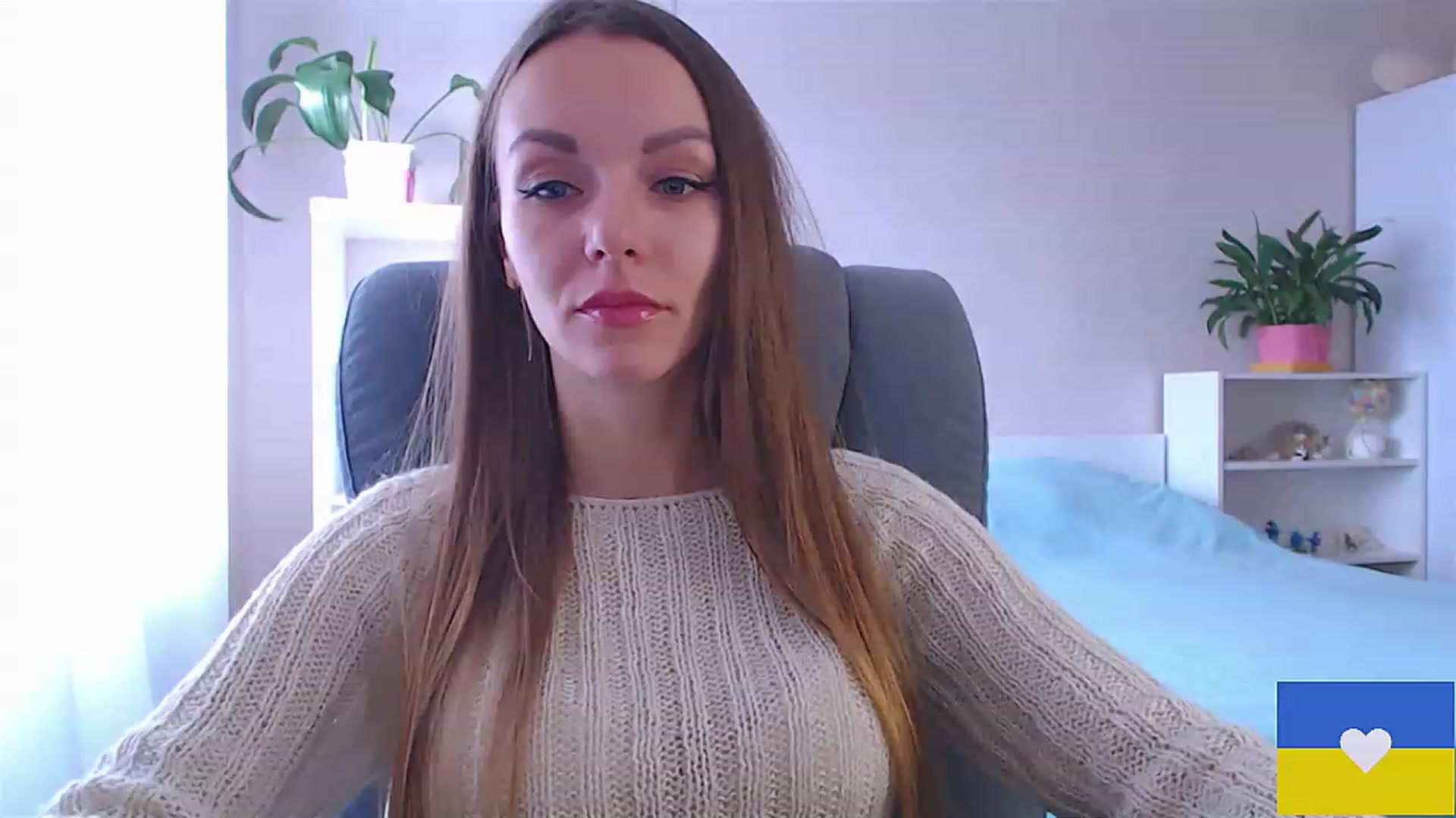 Gallery image thumbnail from Divine_Phenix's myfreecams stream on, 12/02/2022, 09:35 image 1 of 20