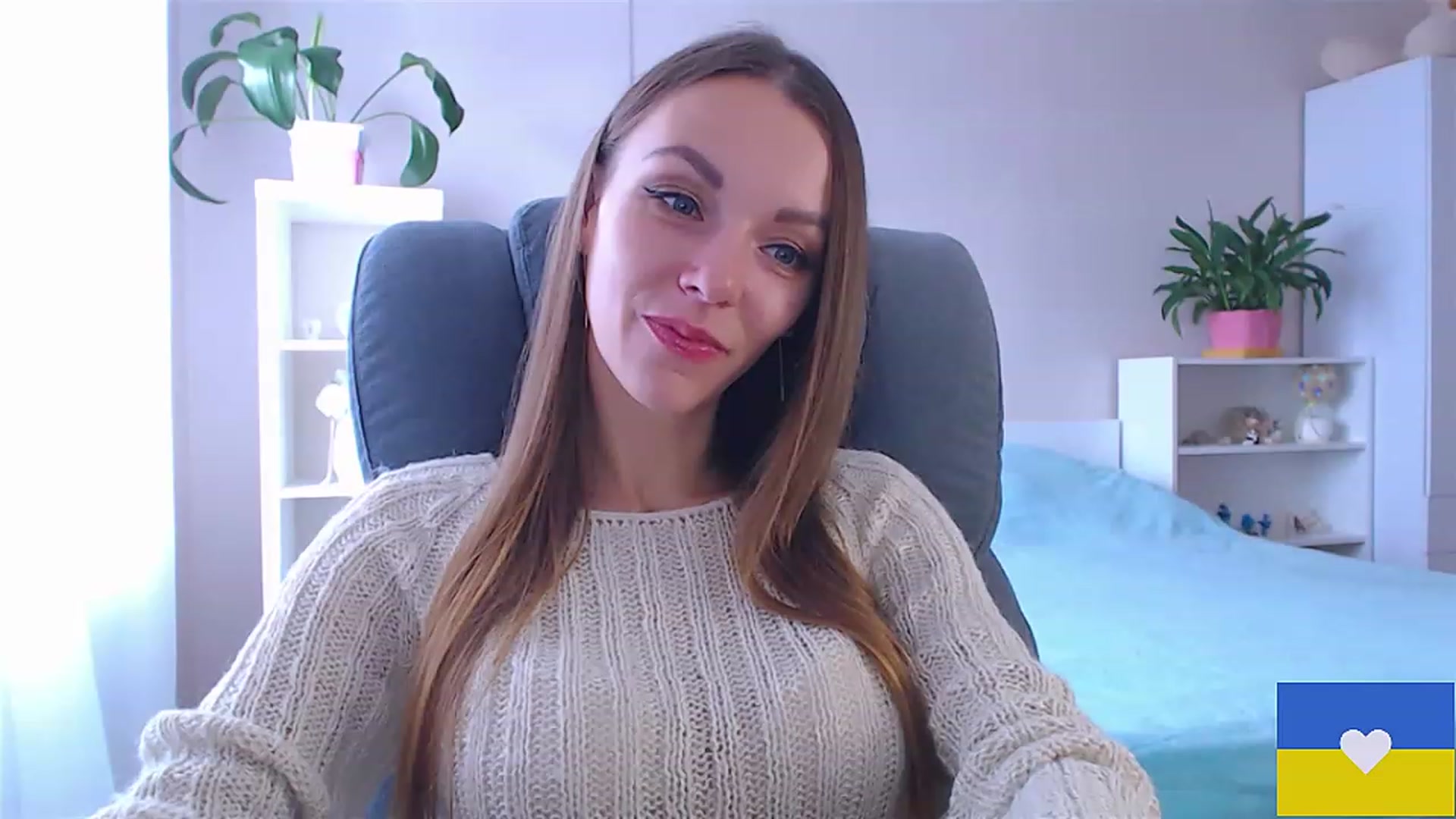 Gallery image thumbnail from Divine_Phenix's myfreecams stream on, 12/02/2022, 09:35 image 16 of 20