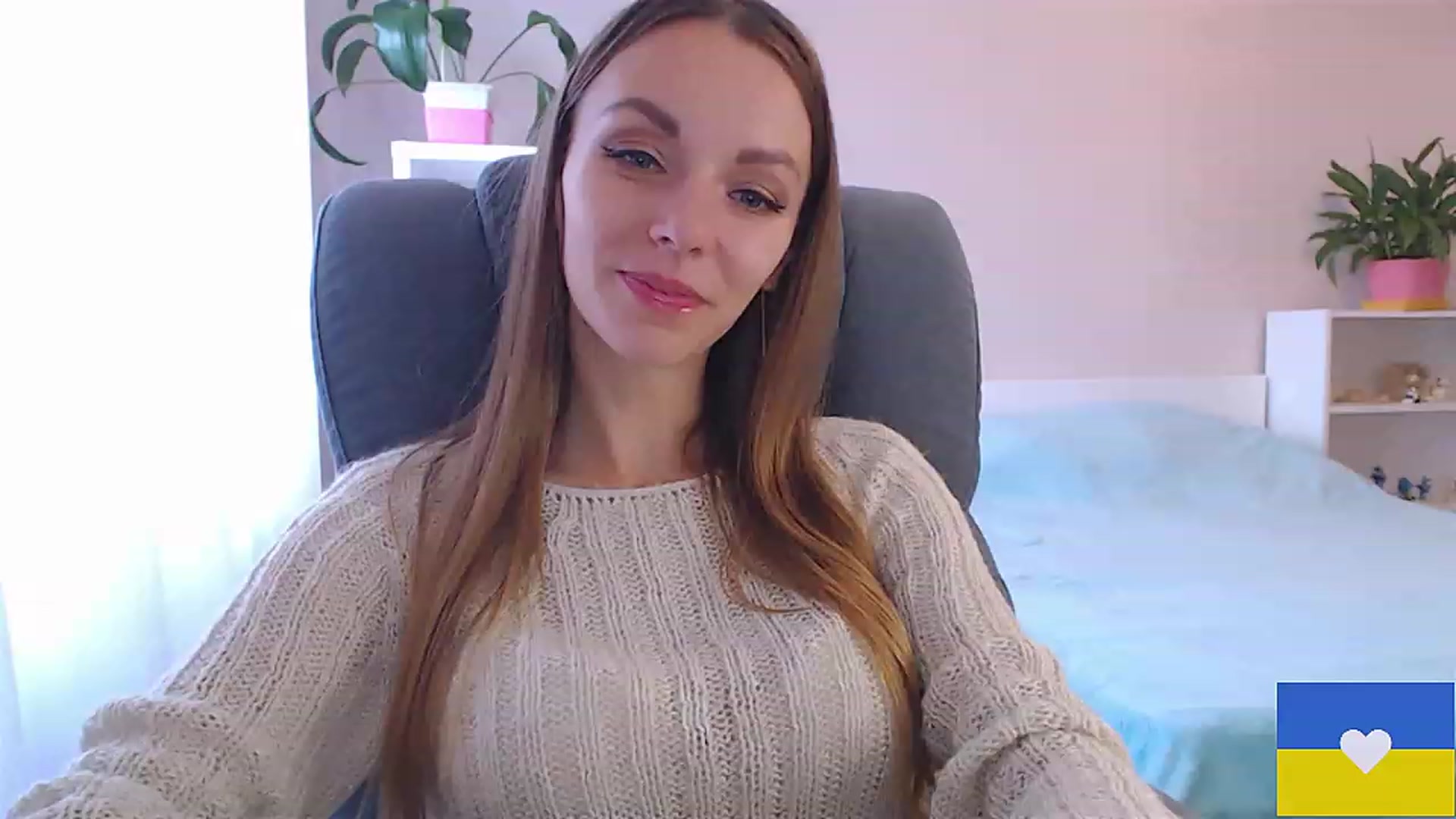 Gallery image thumbnail from Divine_Phenix's myfreecams stream on, 12/02/2022, 11:43 image 7 of 20