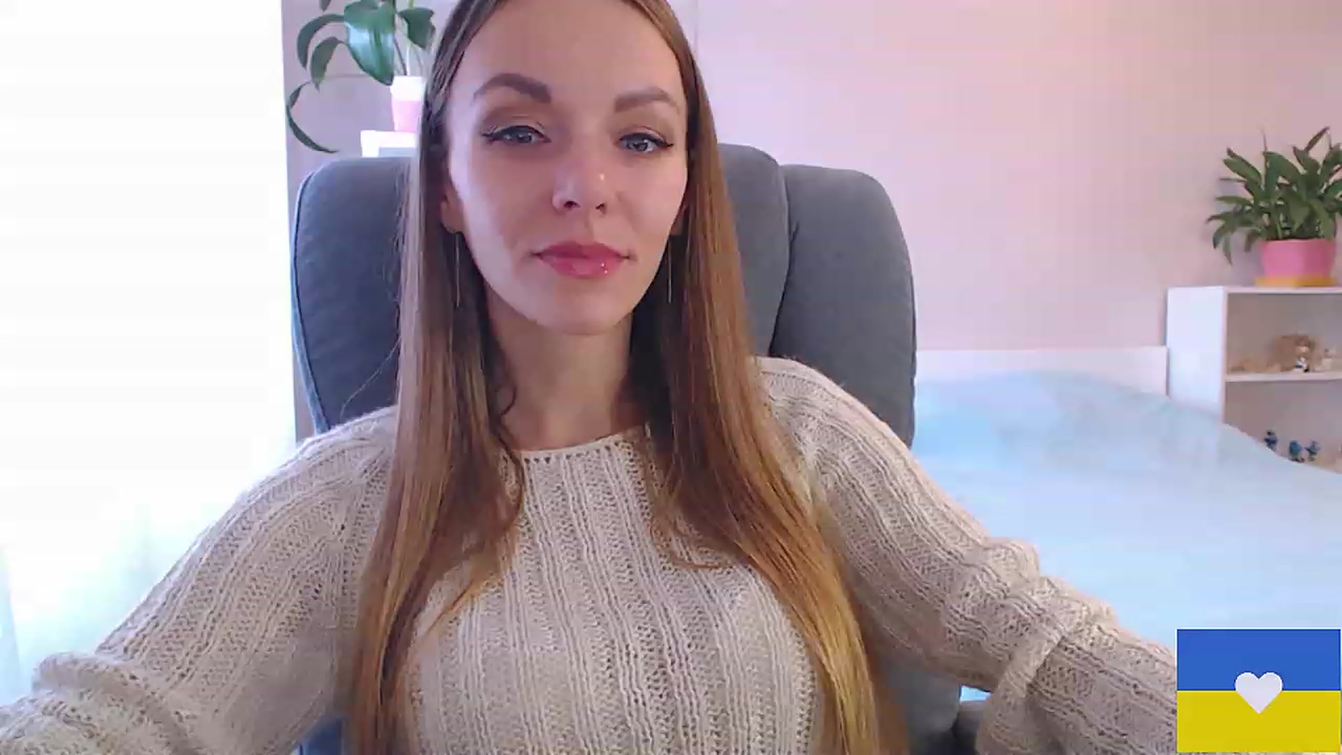 Gallery image thumbnail from Divine_Phenix's myfreecams stream on, 12/02/2022, 11:43 image 4 of 20