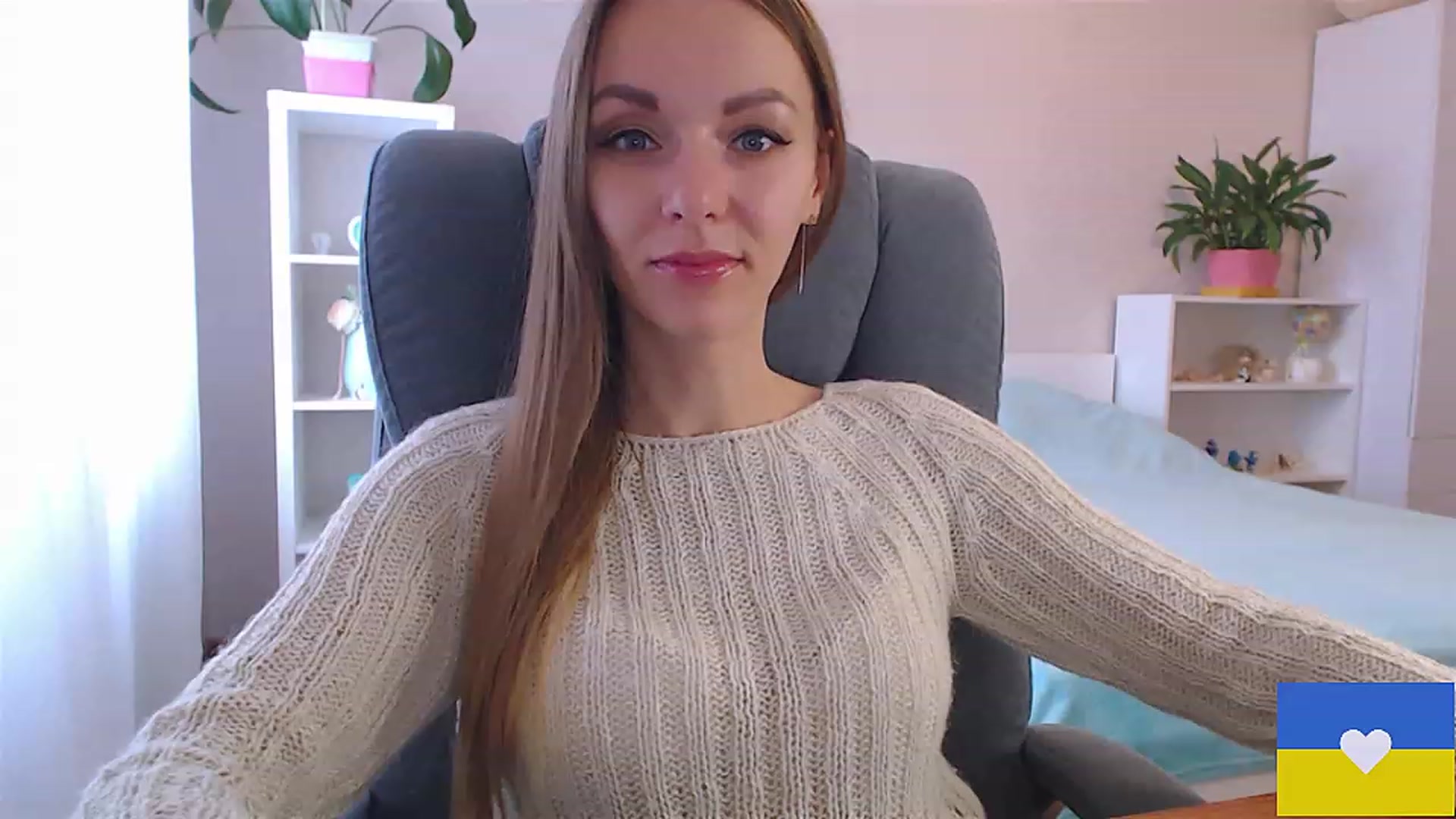 Gallery image thumbnail from Divine_Phenix's myfreecams stream on, 12/02/2022, 12:24 image 3 of 20