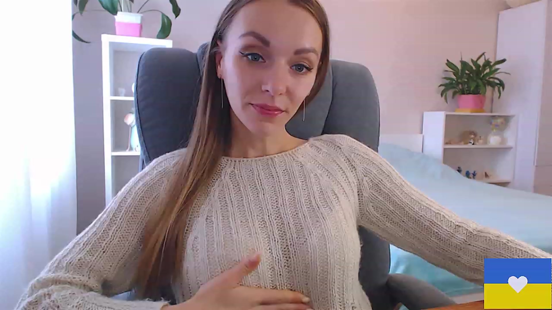 Gallery image thumbnail from Divine_Phenix's myfreecams stream on, 12/02/2022, 12:24 image 5 of 20