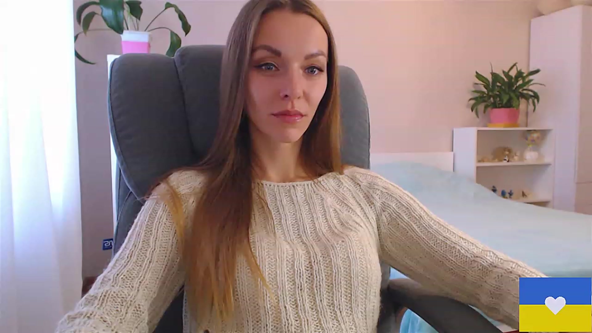 Gallery image thumbnail from Divine_Phenix's myfreecams stream on, 12/02/2022, 13:06 image 18 of 20