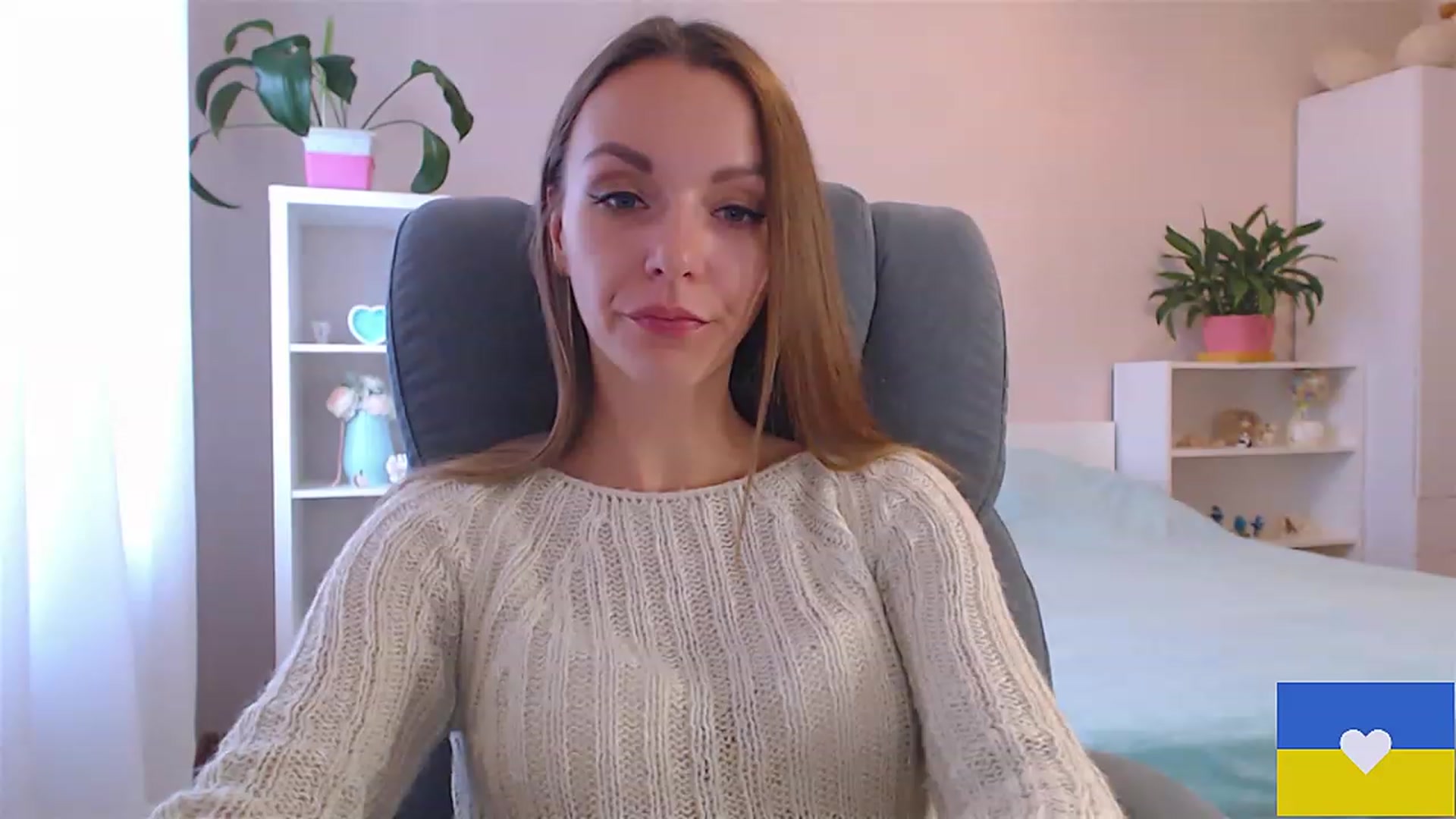 Gallery image thumbnail from Divine_Phenix's myfreecams stream on, 12/02/2022, 13:06 image 4 of 20