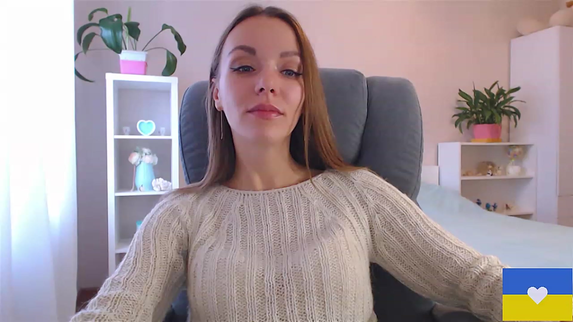 Gallery image thumbnail from Divine_Phenix's myfreecams stream on, 12/02/2022, 13:06 image 2 of 20