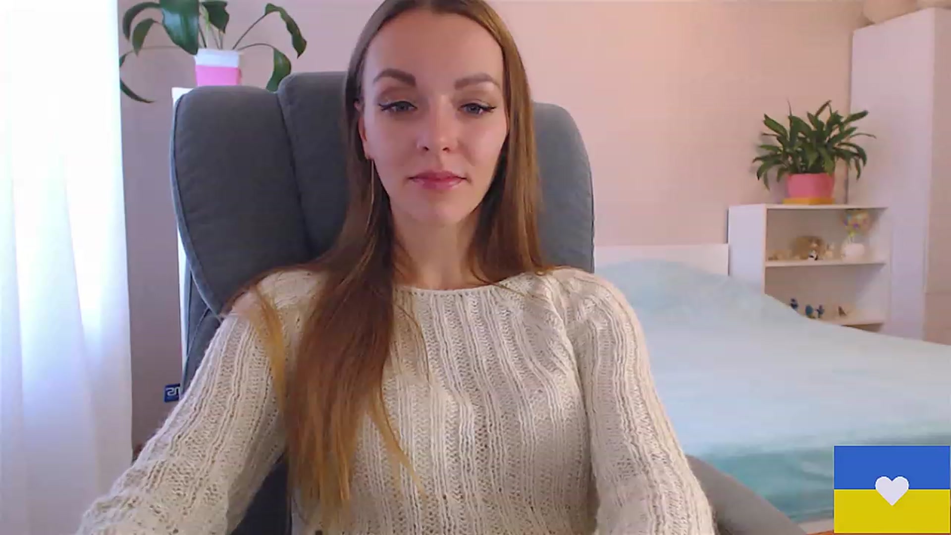 Gallery image thumbnail from Divine_Phenix's myfreecams stream on, 12/02/2022, 13:06 image 19 of 20