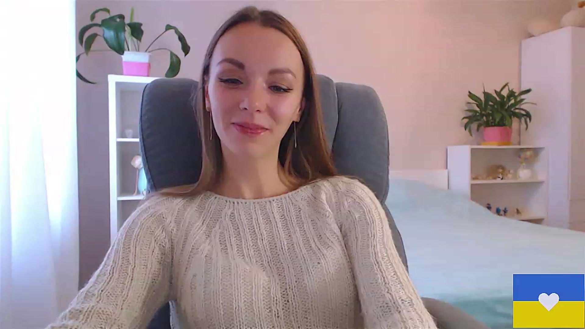 Gallery image thumbnail from Divine_Phenix's myfreecams stream on, 12/02/2022, 13:06 image 10 of 20