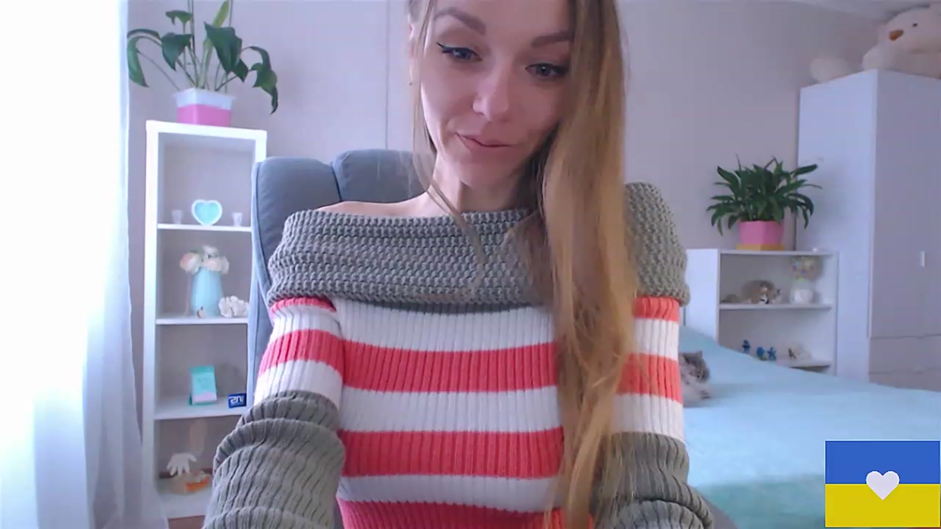 Gallery image thumbnail from Divine_Phenix's myfreecams stream on, 12/07/2022, 11:46 image 6 of 20