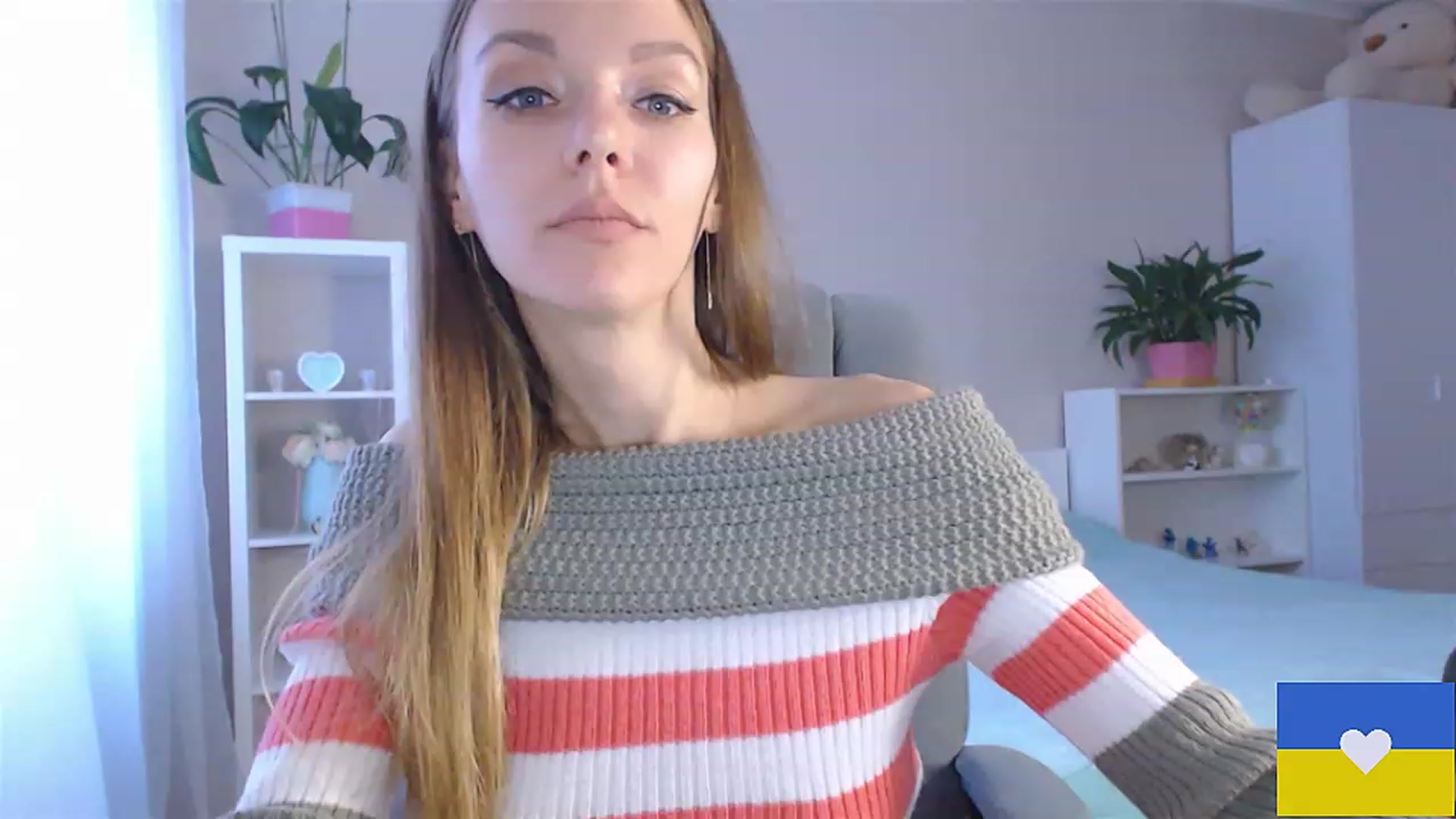 Gallery image thumbnail from Divine_Phenix's myfreecams stream on, 12/07/2022, 13:33 image 9 of 20