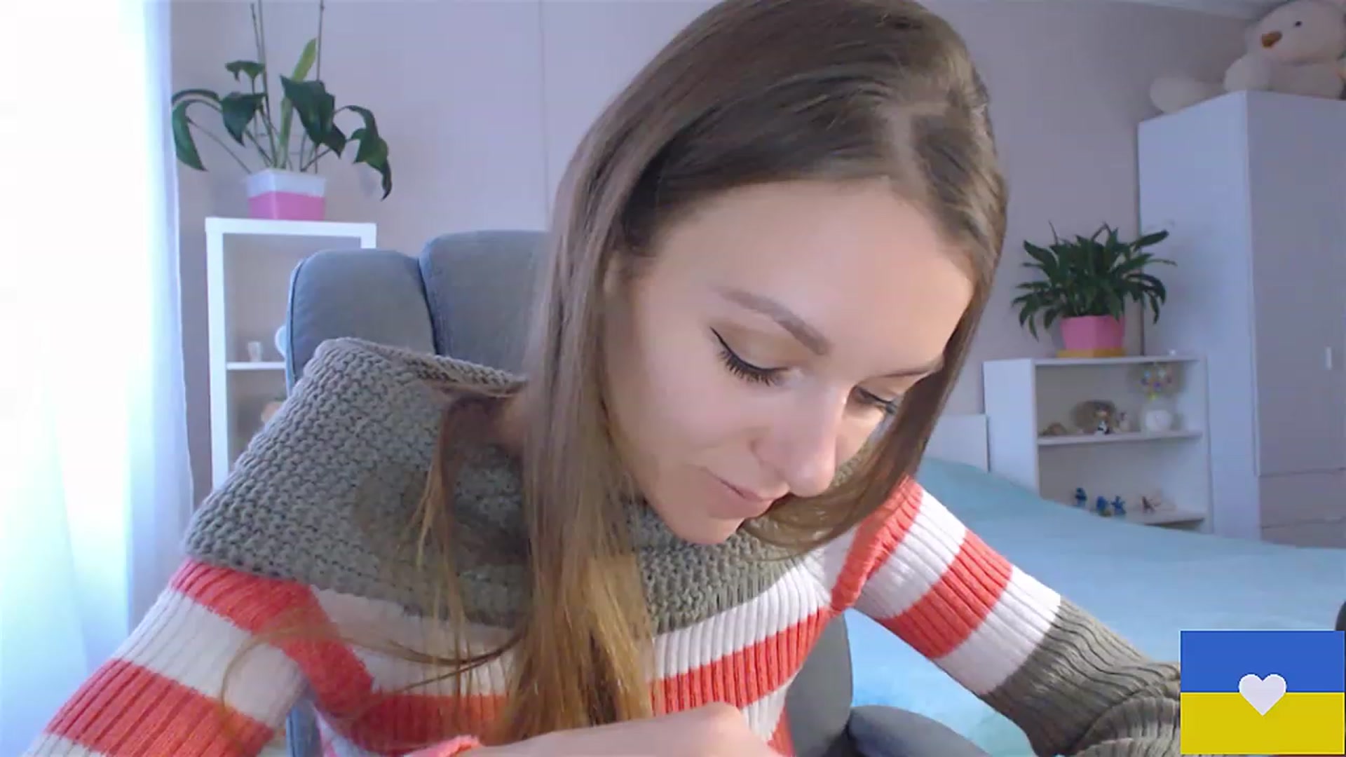 Gallery image thumbnail from Divine_Phenix's myfreecams stream on, 12/07/2022, 13:33 image 2 of 20