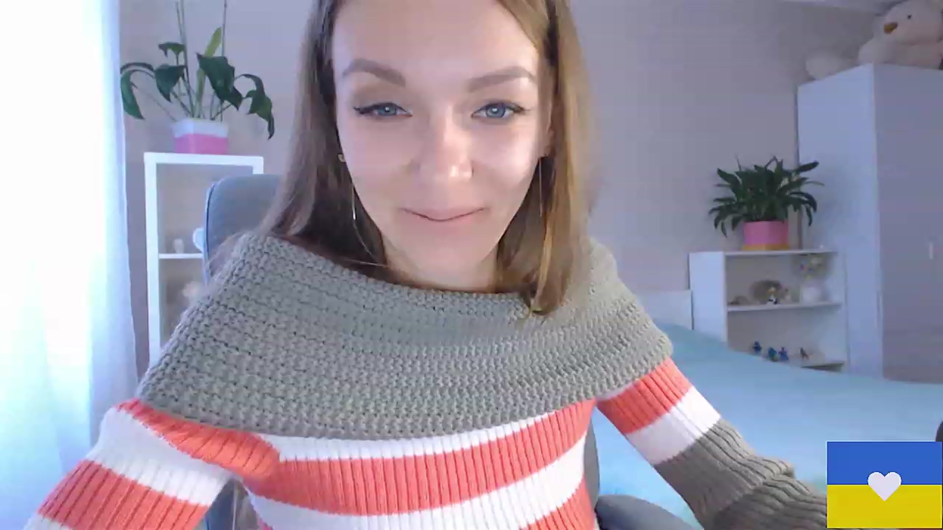 Gallery image thumbnail from Divine_Phenix's myfreecams stream on, 12/07/2022, 13:33 image 4 of 20