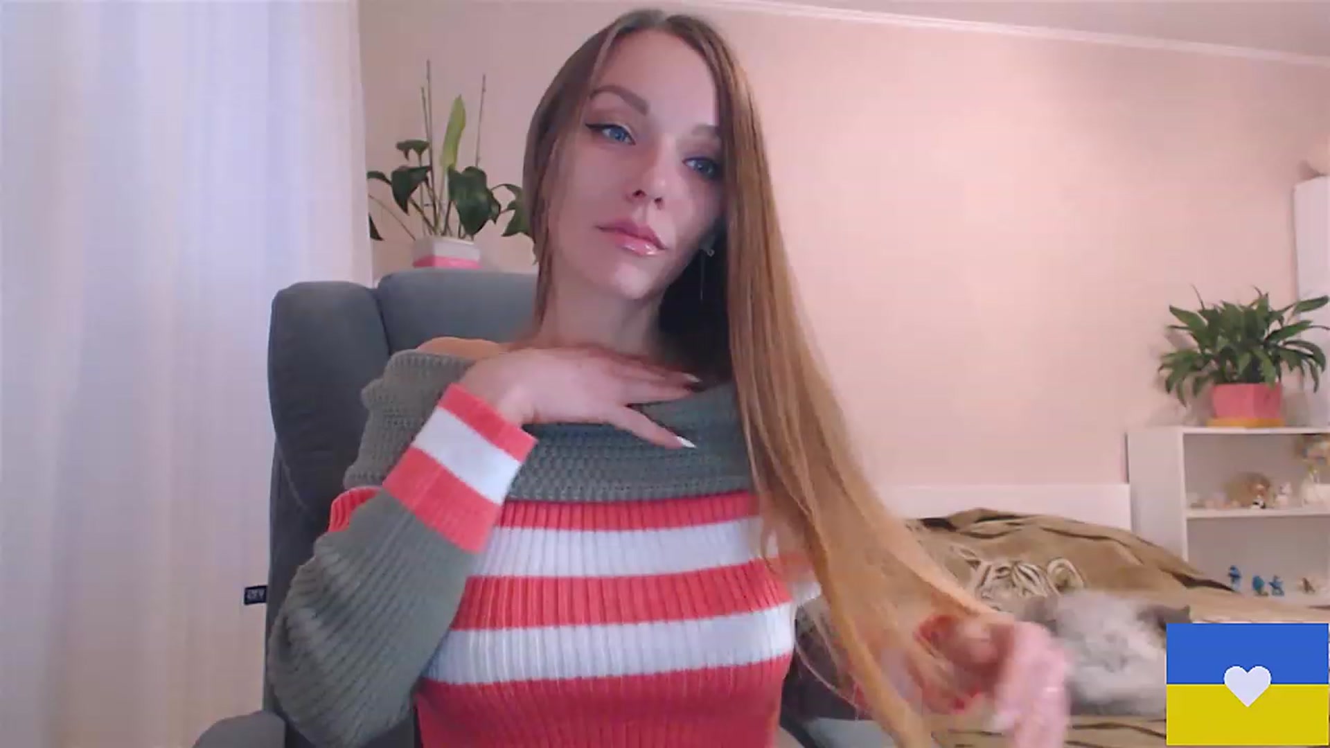 Gallery image thumbnail from Divine_Phenix's myfreecams stream on, 12/10/2022, 13:00 image 19 of 20