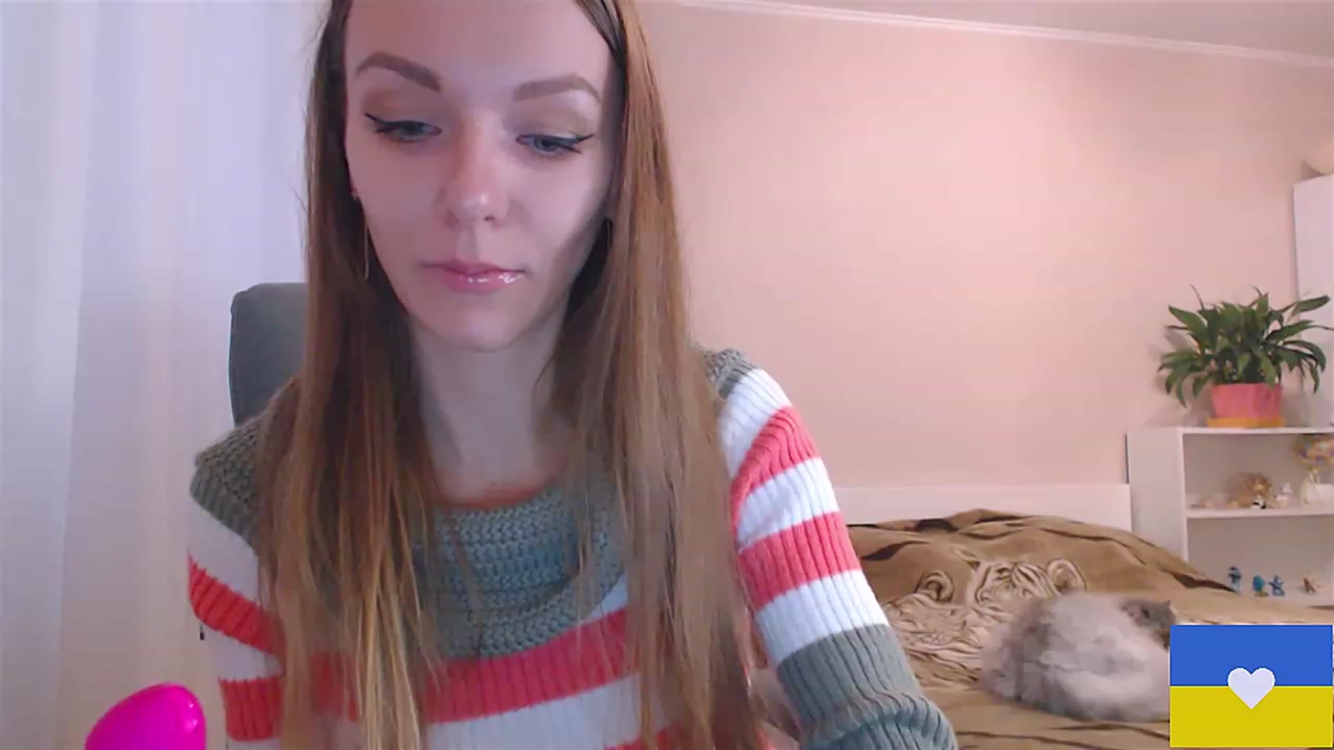 Gallery image thumbnail from Divine_Phenix's myfreecams stream on, 12/10/2022, 13:00 image 8 of 20