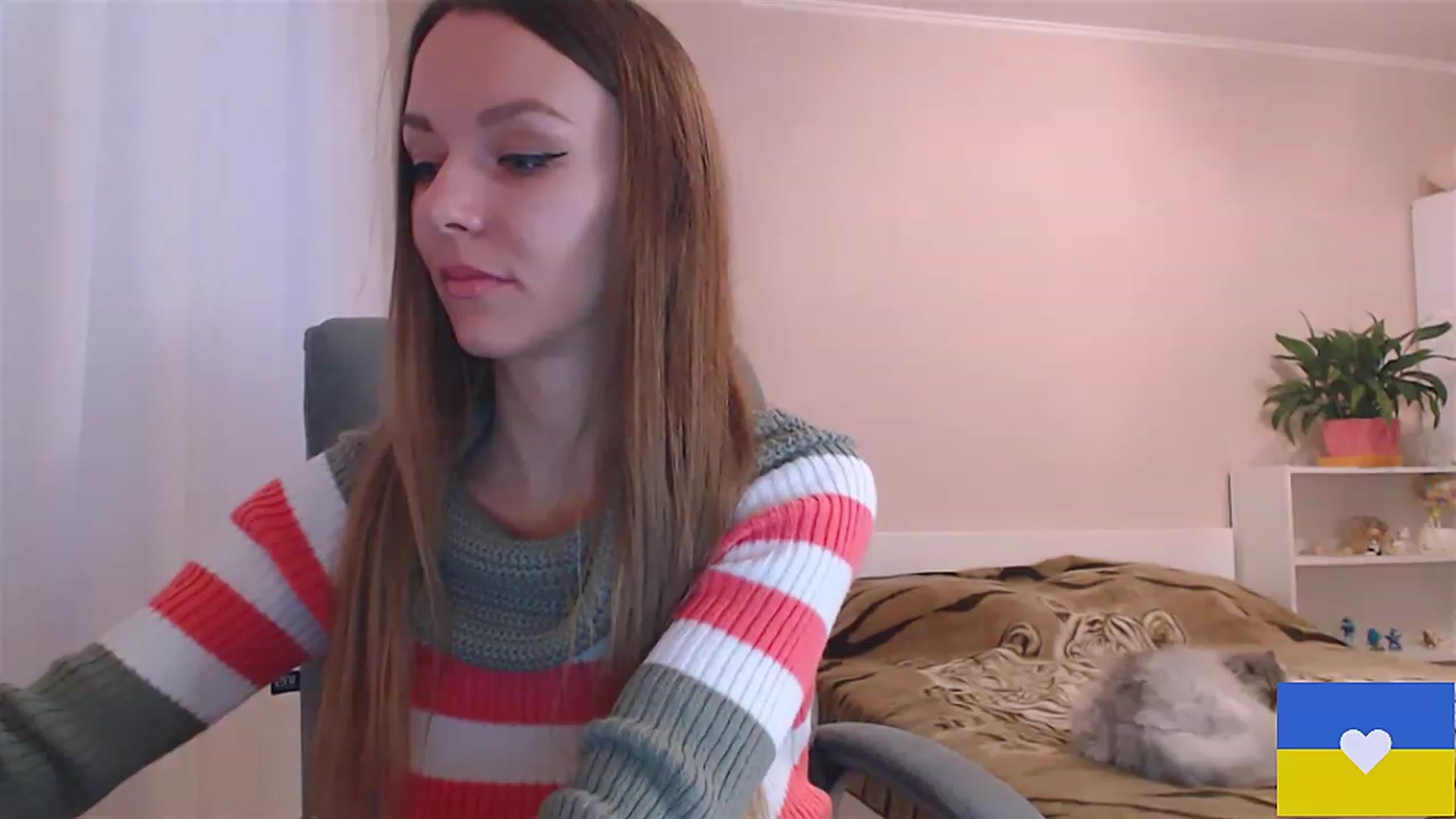 Gallery image thumbnail from Divine_Phenix's myfreecams stream on, 12/10/2022, 13:00 image 5 of 20