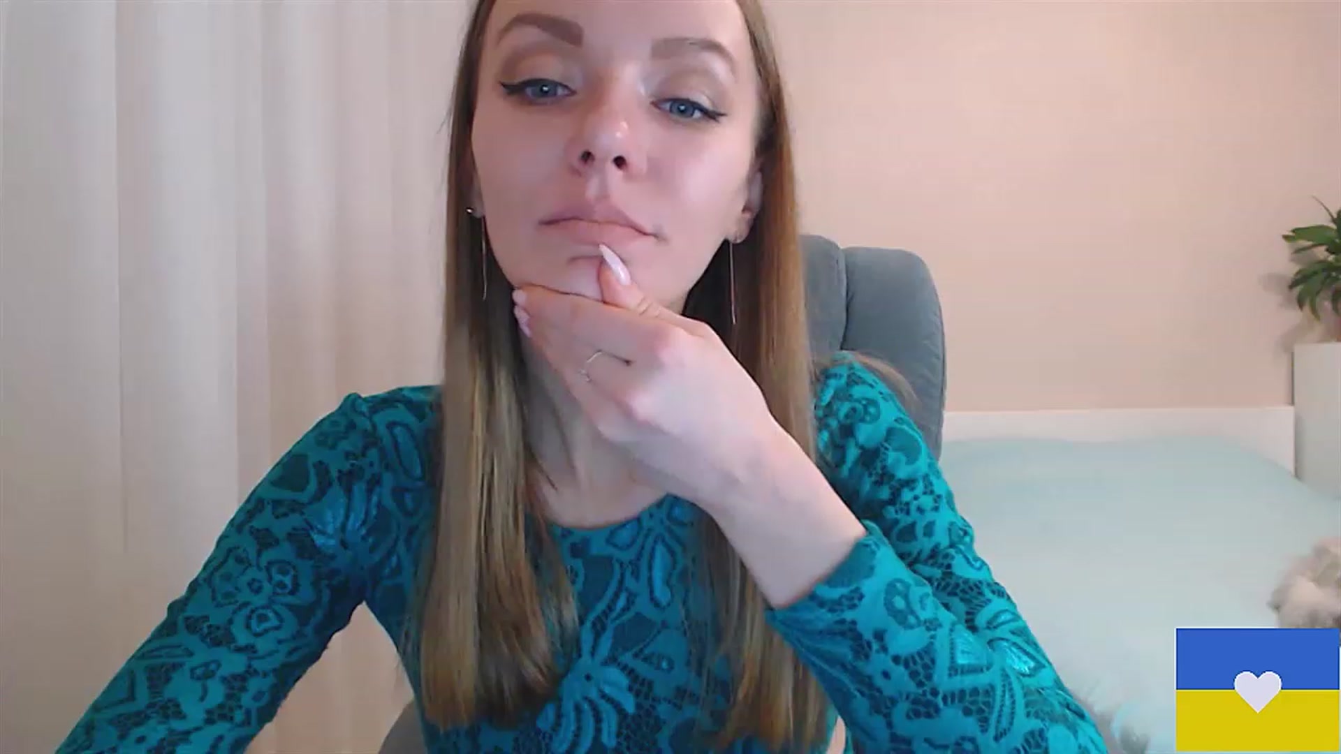 Gallery image thumbnail from Divine_Phenix's myfreecams stream on, 01/04/2023, 17:08 image 10 of 20