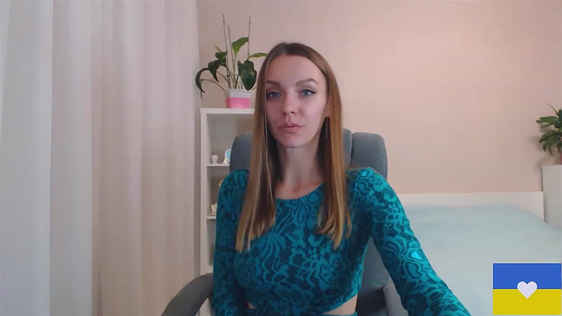 Gallery image thumbnail from Divine_Phenix's myfreecams stream on, 01/04/2023, 17:08 image 5 of 20
