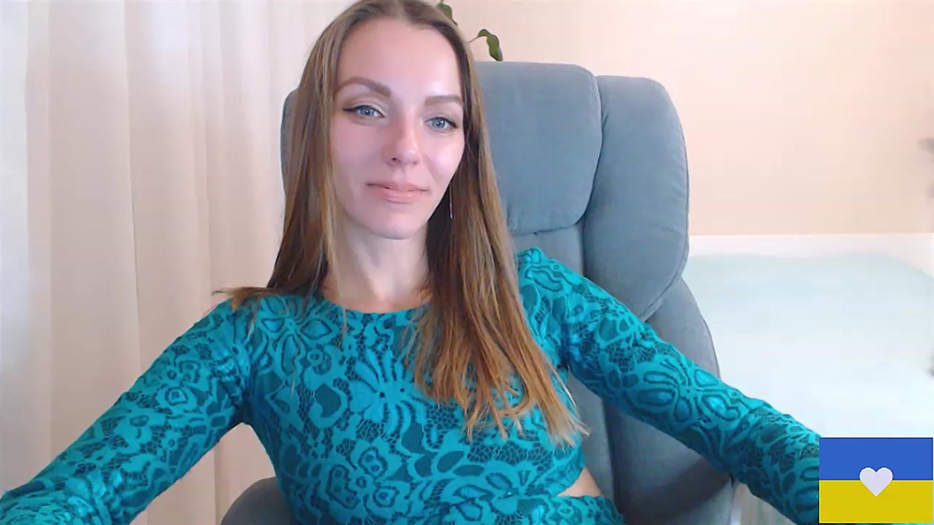 Gallery image thumbnail from Divine_Phenix's myfreecams stream on, 01/04/2023, 18:45 image 19 of 20
