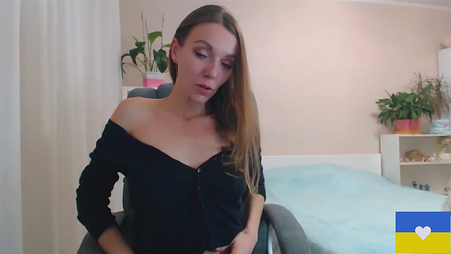 Gallery image thumbnail from Divine_Phenix's myfreecams stream on, 01/05/2023, 17:03 image 19 of 20