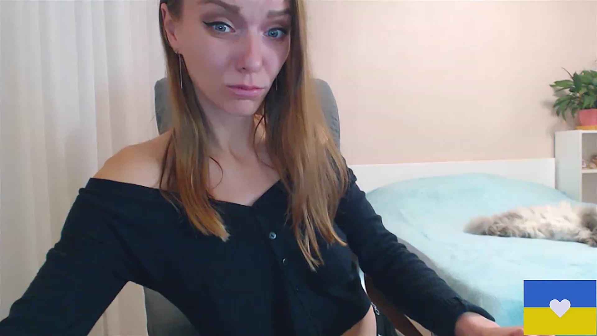 Gallery image thumbnail from Divine_Phenix's myfreecams stream on, 01/05/2023, 19:44 image 17 of 20