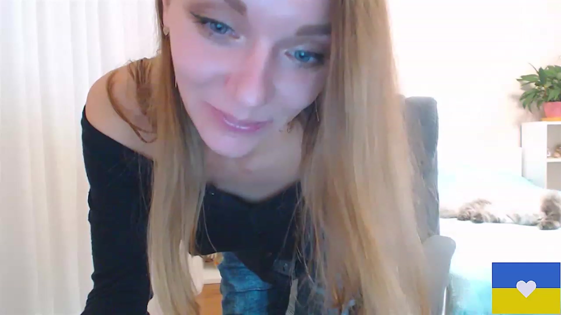 Gallery image thumbnail from Divine_Phenix's myfreecams stream on, 01/05/2023, 19:44 image 15 of 20
