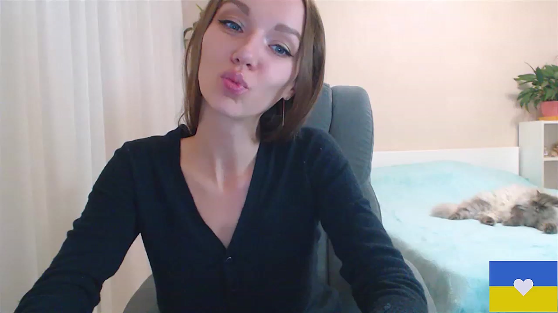 Gallery image thumbnail from Divine_Phenix's myfreecams stream on, 01/05/2023, 19:44 image 1 of 20