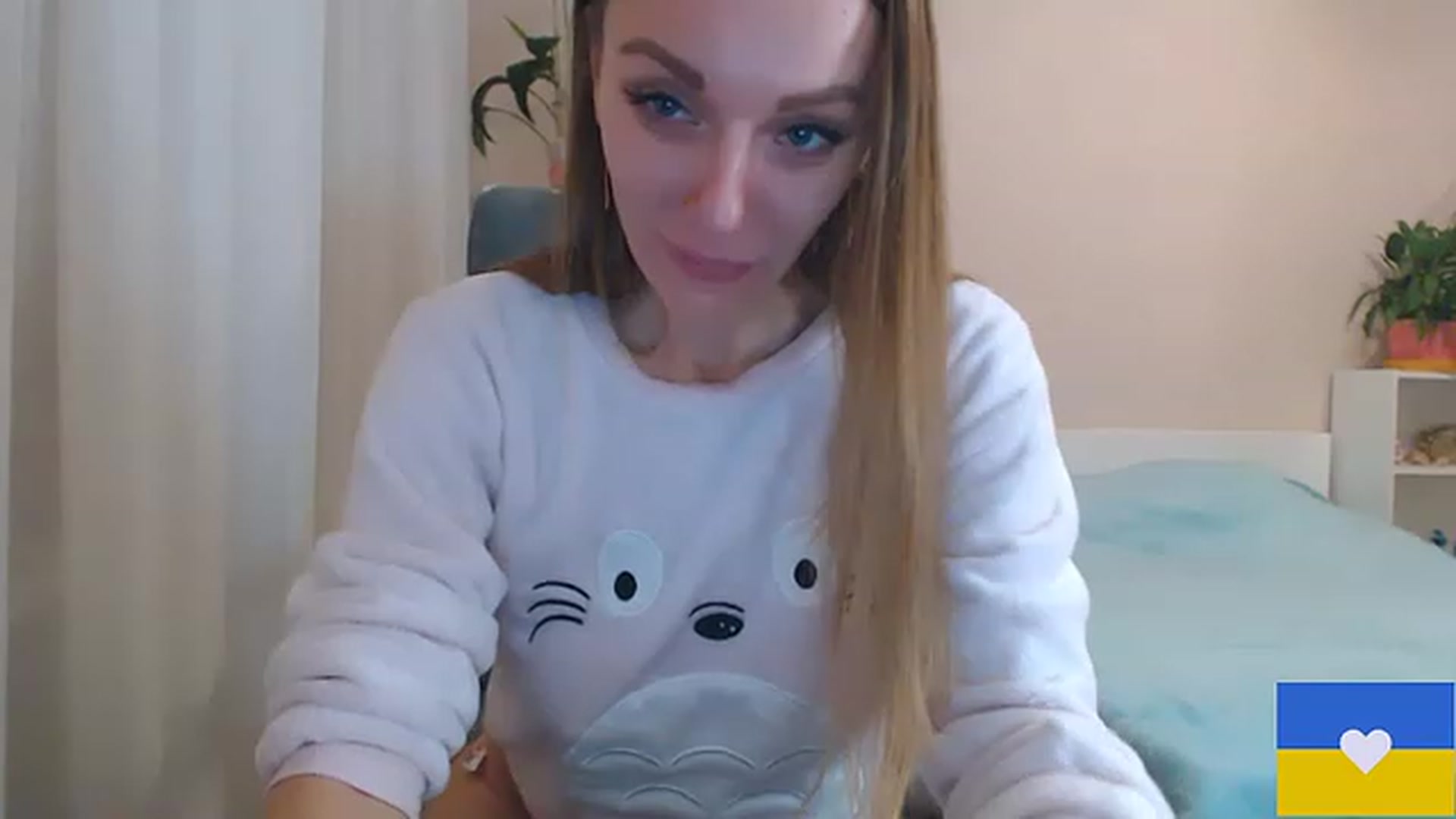 Gallery image thumbnail from Divine_Phenix's myfreecams stream on, 01/07/2023, 20:56 image 14 of 20