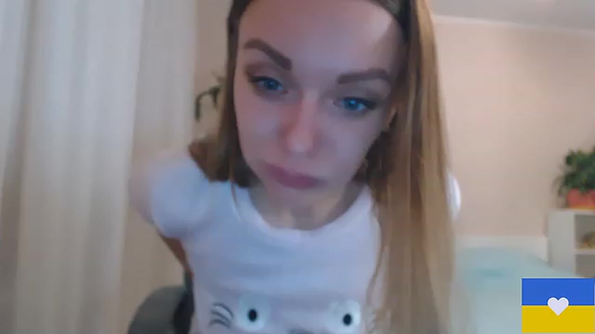 Gallery image thumbnail from Divine_Phenix's myfreecams stream on, 01/07/2023, 20:56 image 17 of 20