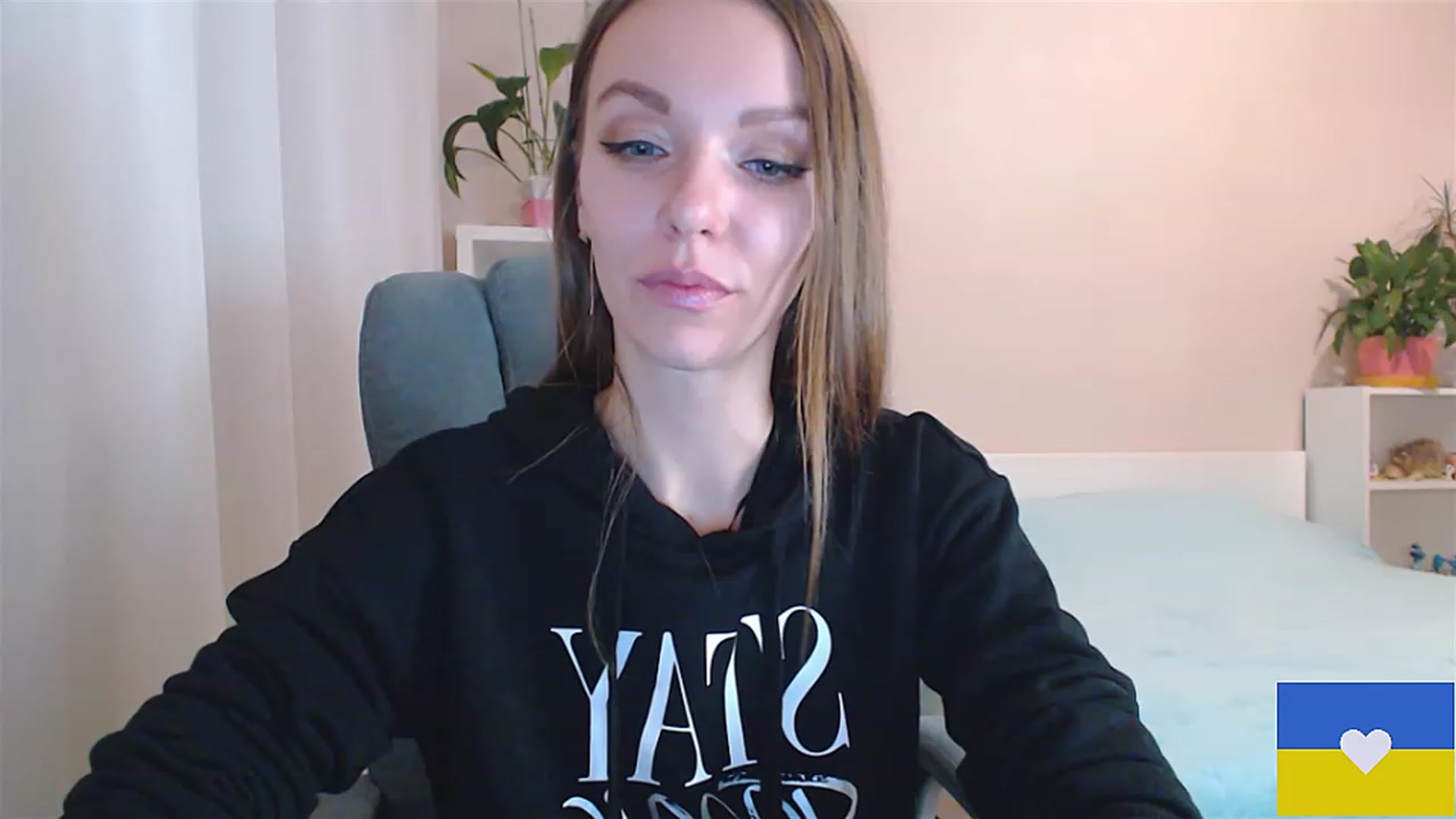 Gallery image thumbnail from Divine_Phenix's myfreecams stream on, 01/09/2023, 18:34 image 12 of 20