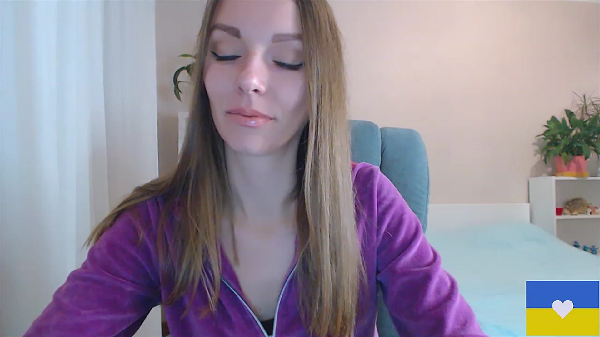 Gallery image thumbnail from Divine_Phenix's myfreecams stream on, 01/15/2023, 18:09 image 2 of 20