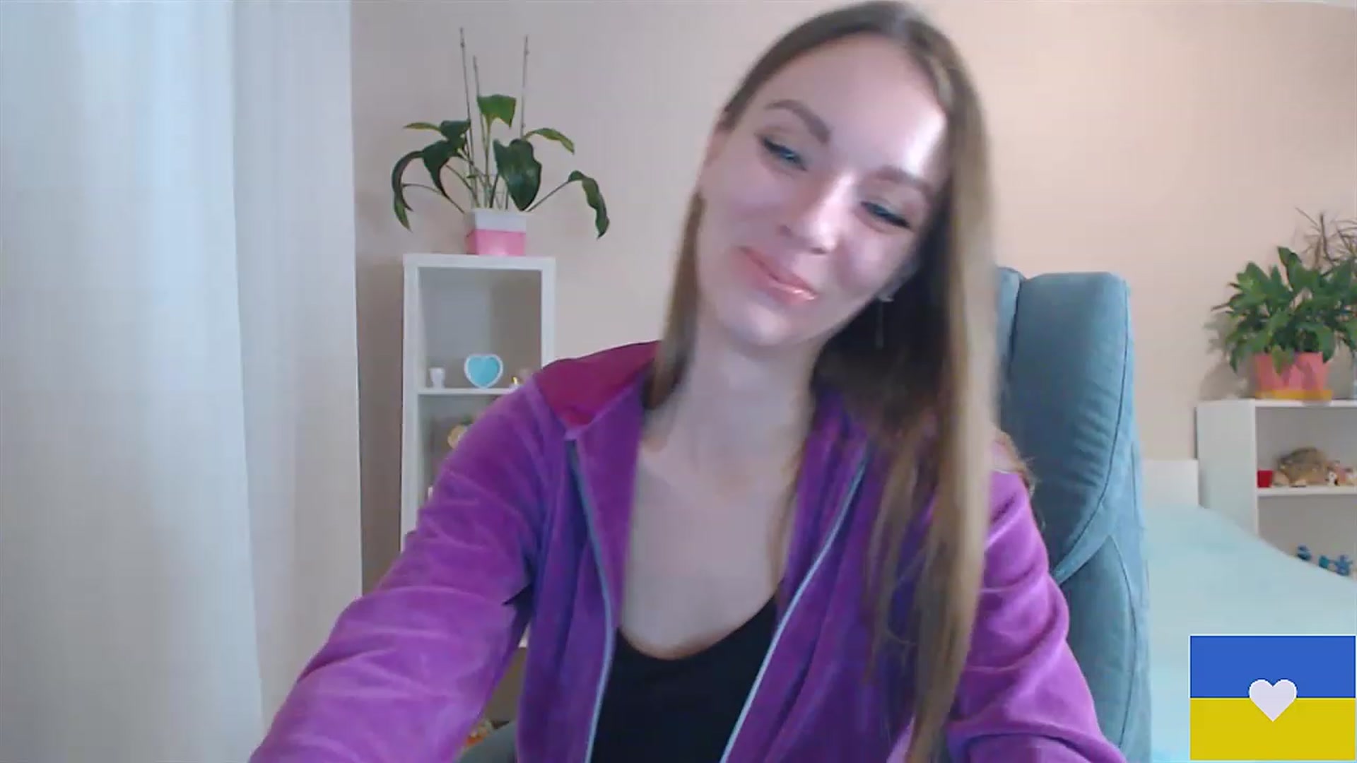 Gallery image thumbnail from Divine_Phenix's myfreecams stream on, 01/15/2023, 18:09 image 9 of 20
