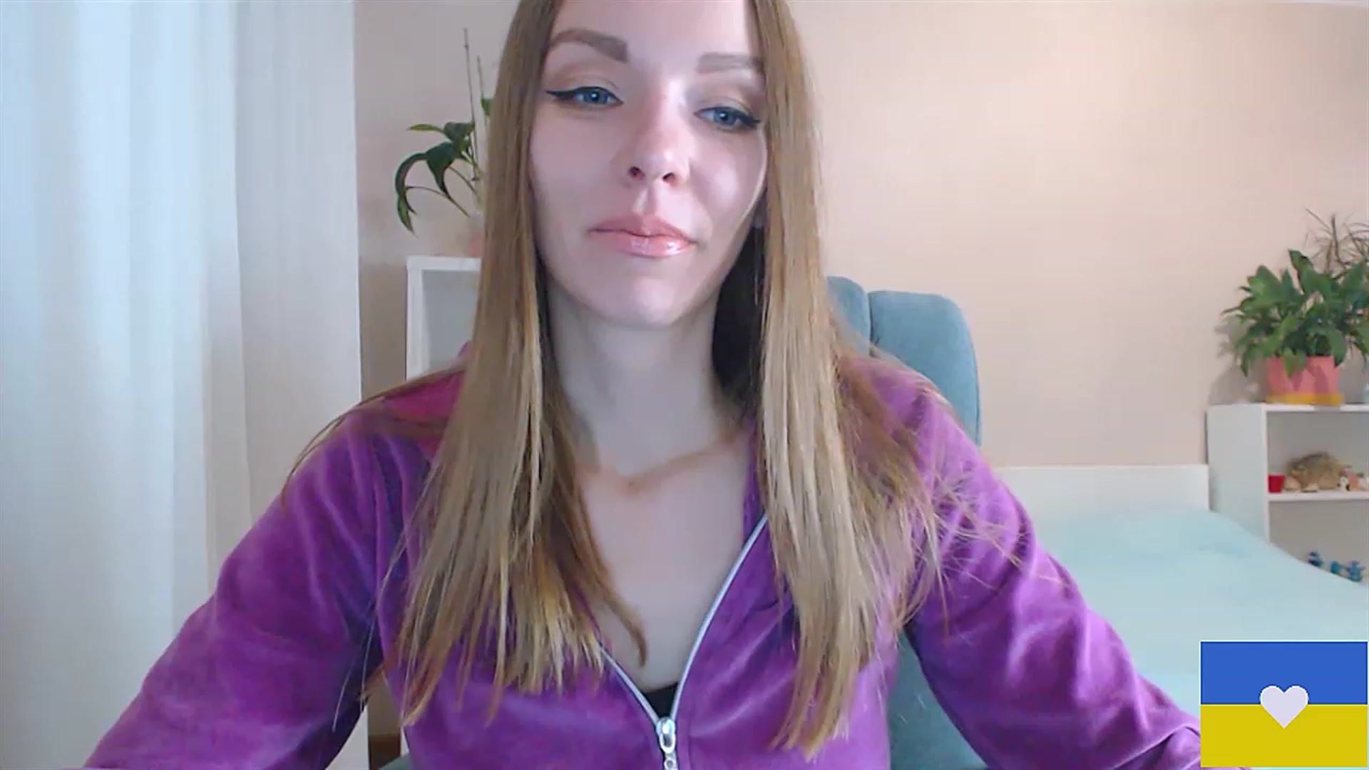 Gallery image thumbnail from Divine_Phenix's myfreecams stream on, 01/15/2023, 18:09 image 5 of 20