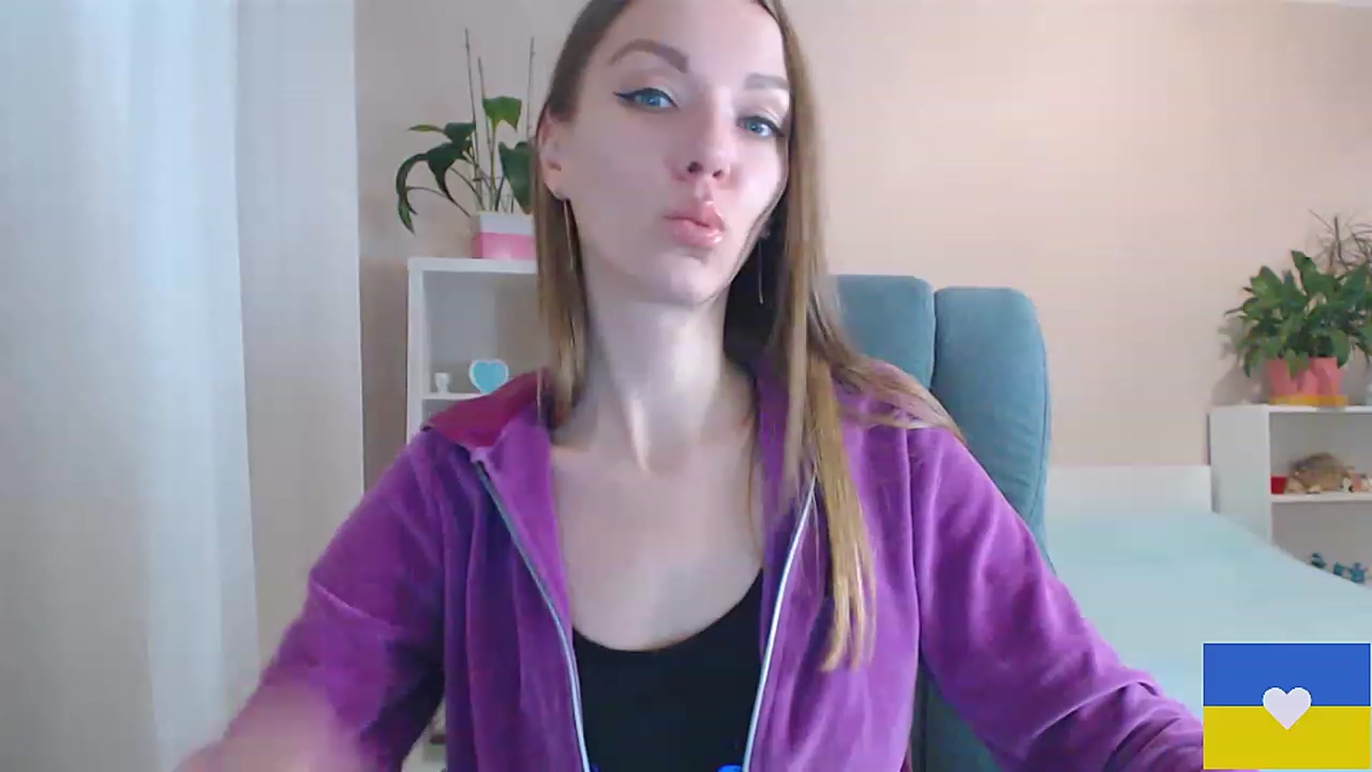 Gallery image thumbnail from Divine_Phenix's myfreecams stream on, 01/15/2023, 18:09 image 11 of 20