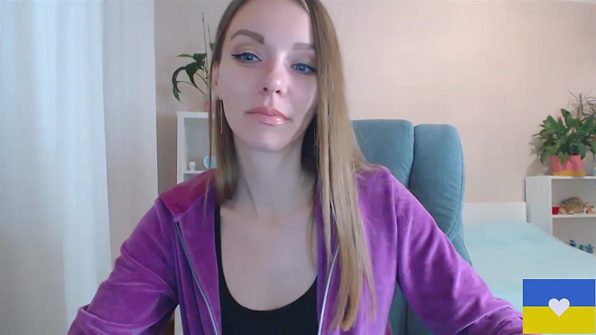 Gallery image thumbnail from Divine_Phenix's myfreecams stream on, 01/15/2023, 18:09 image 14 of 20