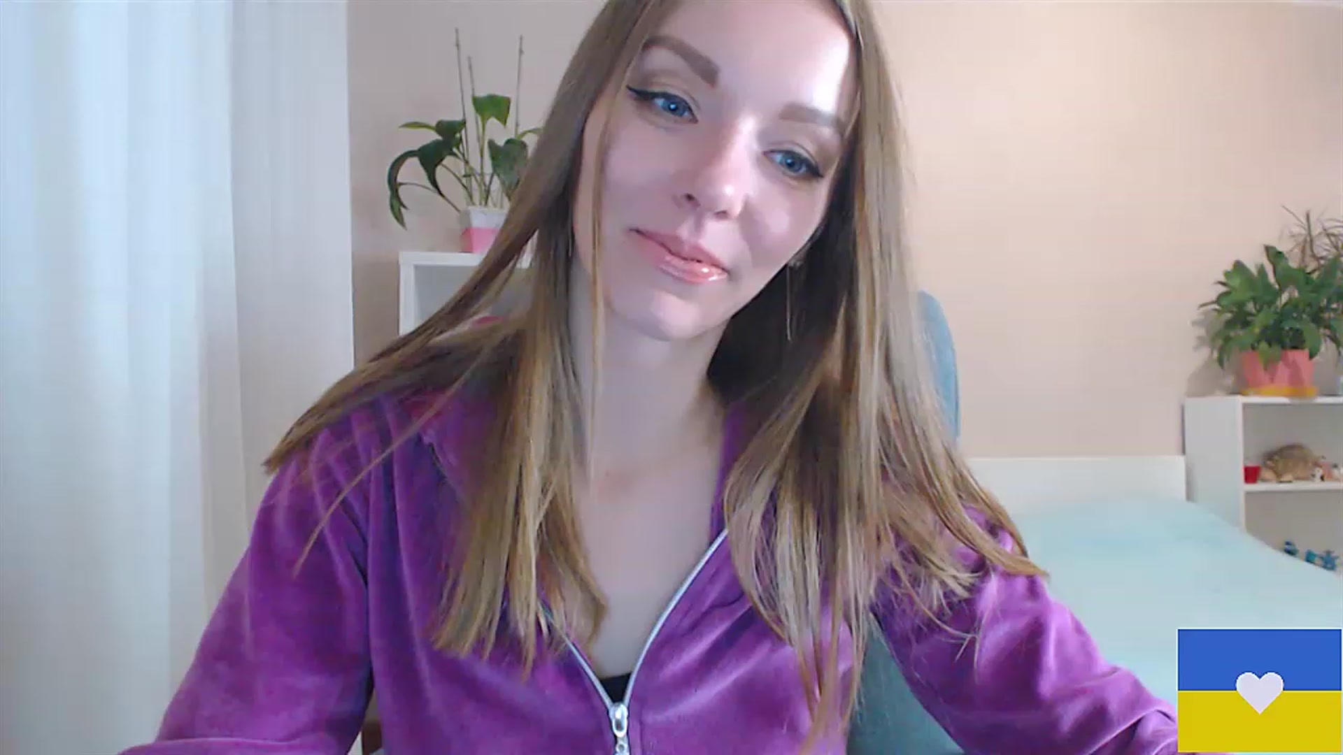 Gallery image thumbnail from Divine_Phenix's myfreecams stream on, 01/15/2023, 18:09 image 4 of 20